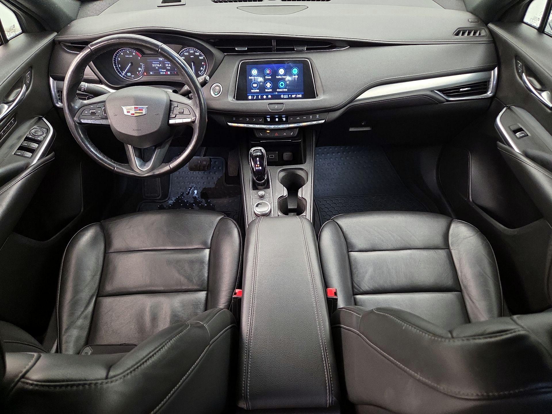 Thumbnail: 2023 Cadillac XT4 - 9