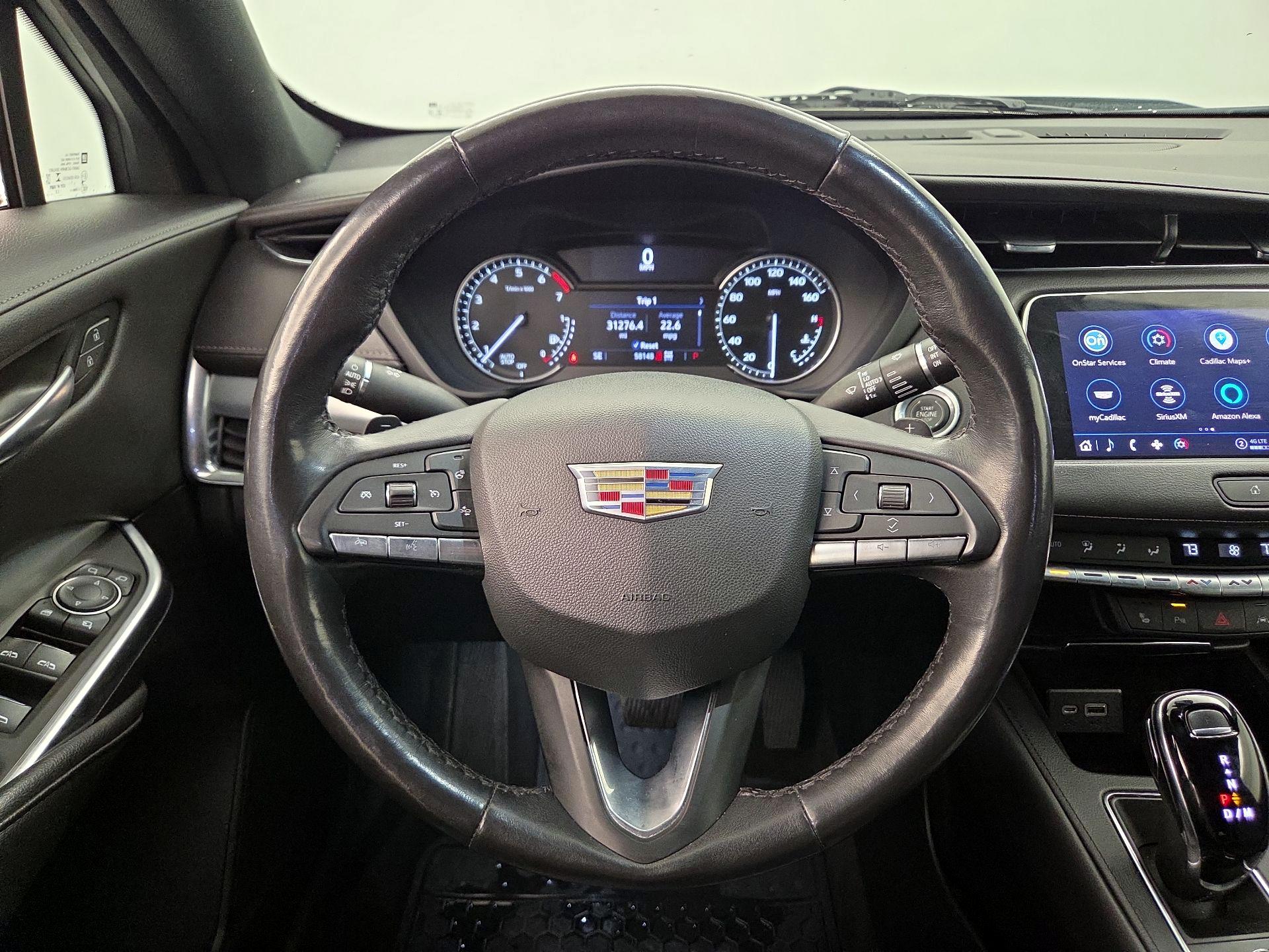 Thumbnail: 2023 Cadillac XT4 - 10