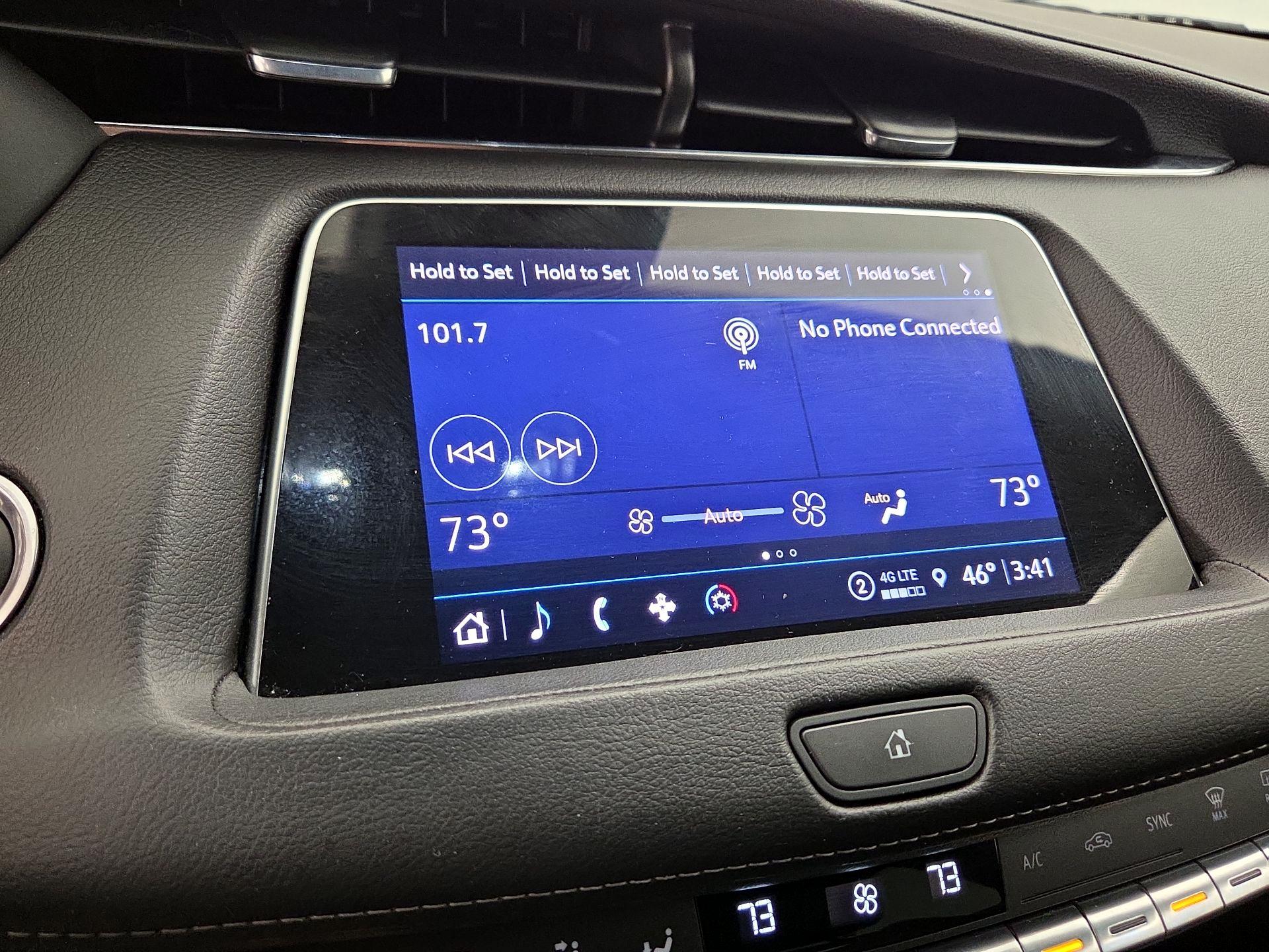 Thumbnail: 2023 Cadillac XT4 - 15