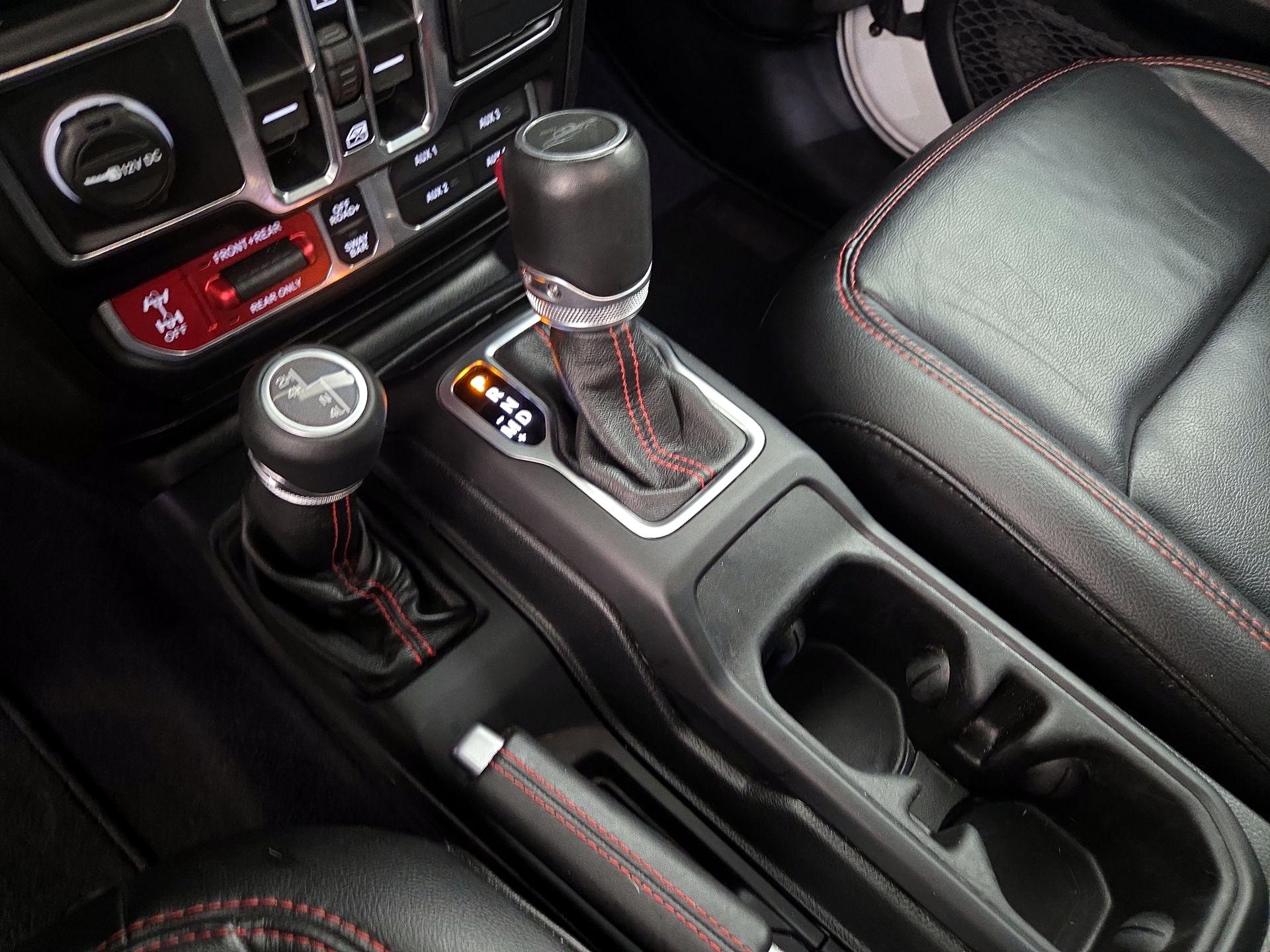 Thumbnail: 2020 Jeep Gladiator - 18