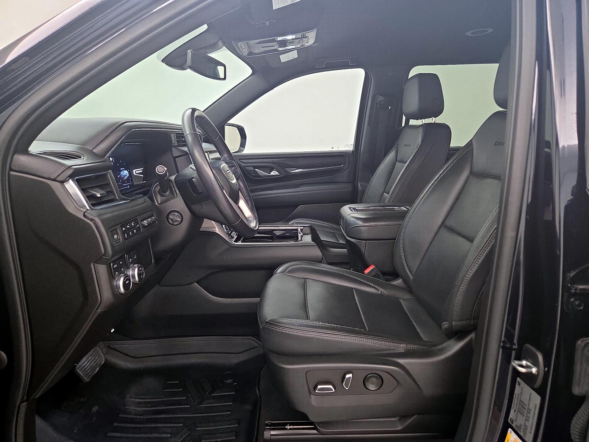 Thumbnail: 2022 GMC Yukon XL - 11