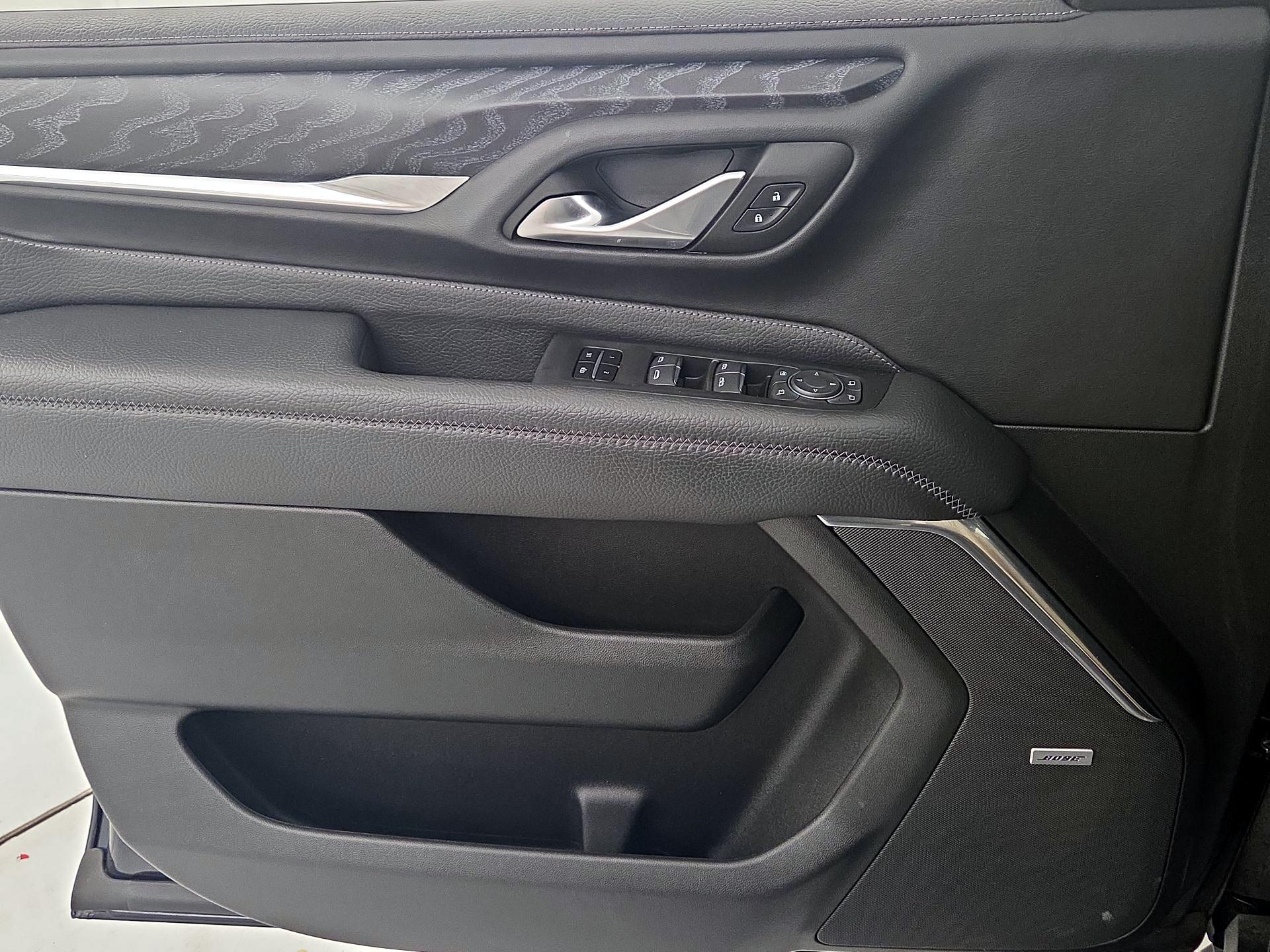 Thumbnail: 2022 GMC Yukon XL - 12