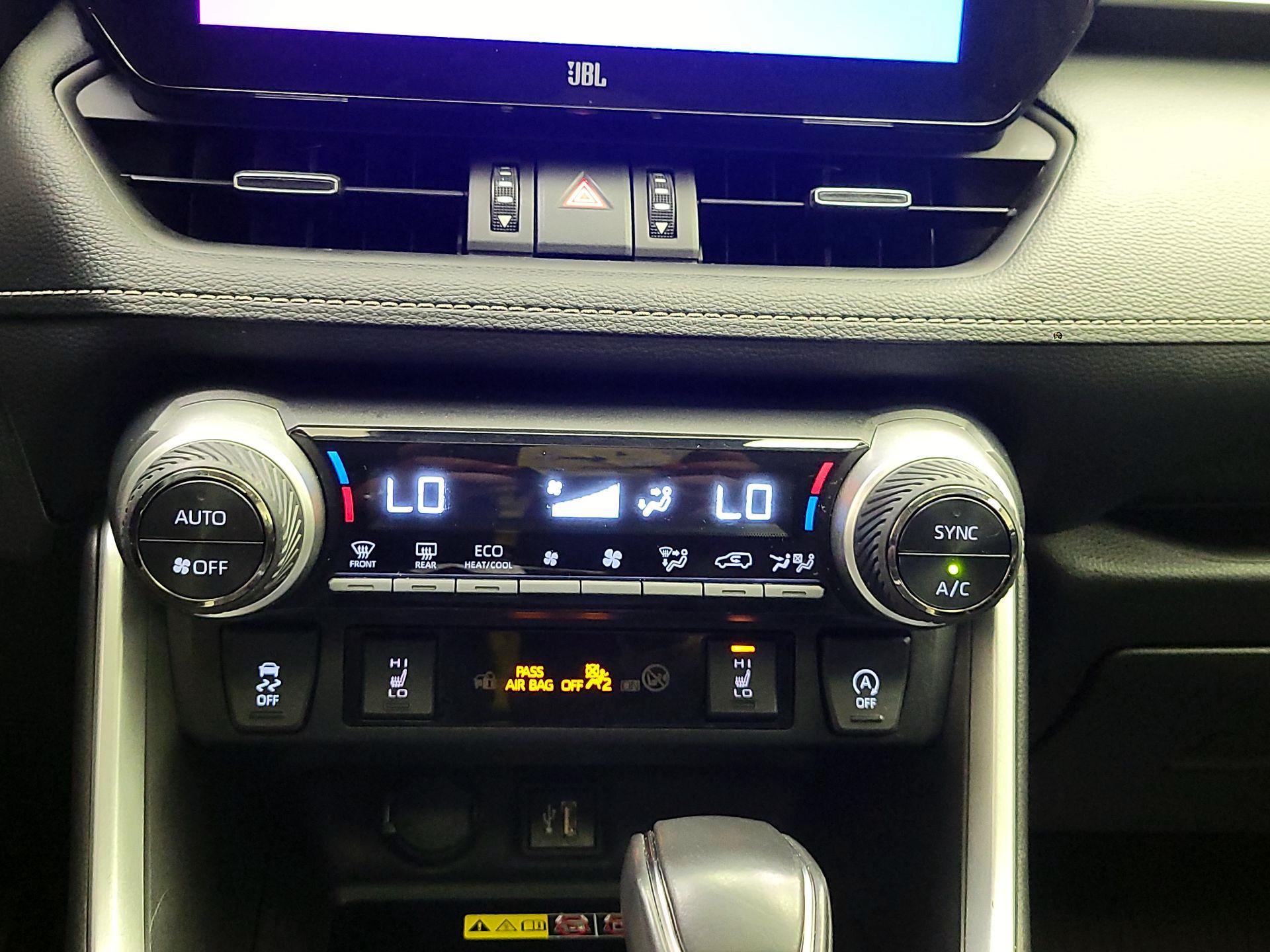 Thumbnail: 2024 Toyota RAV4 - 15