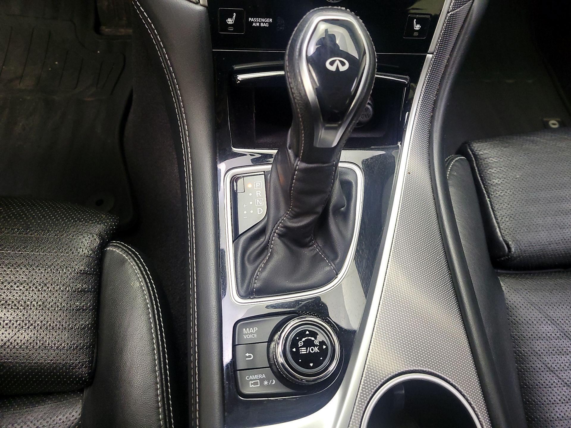 Thumbnail: 2019 INFINITI Q50 - 18