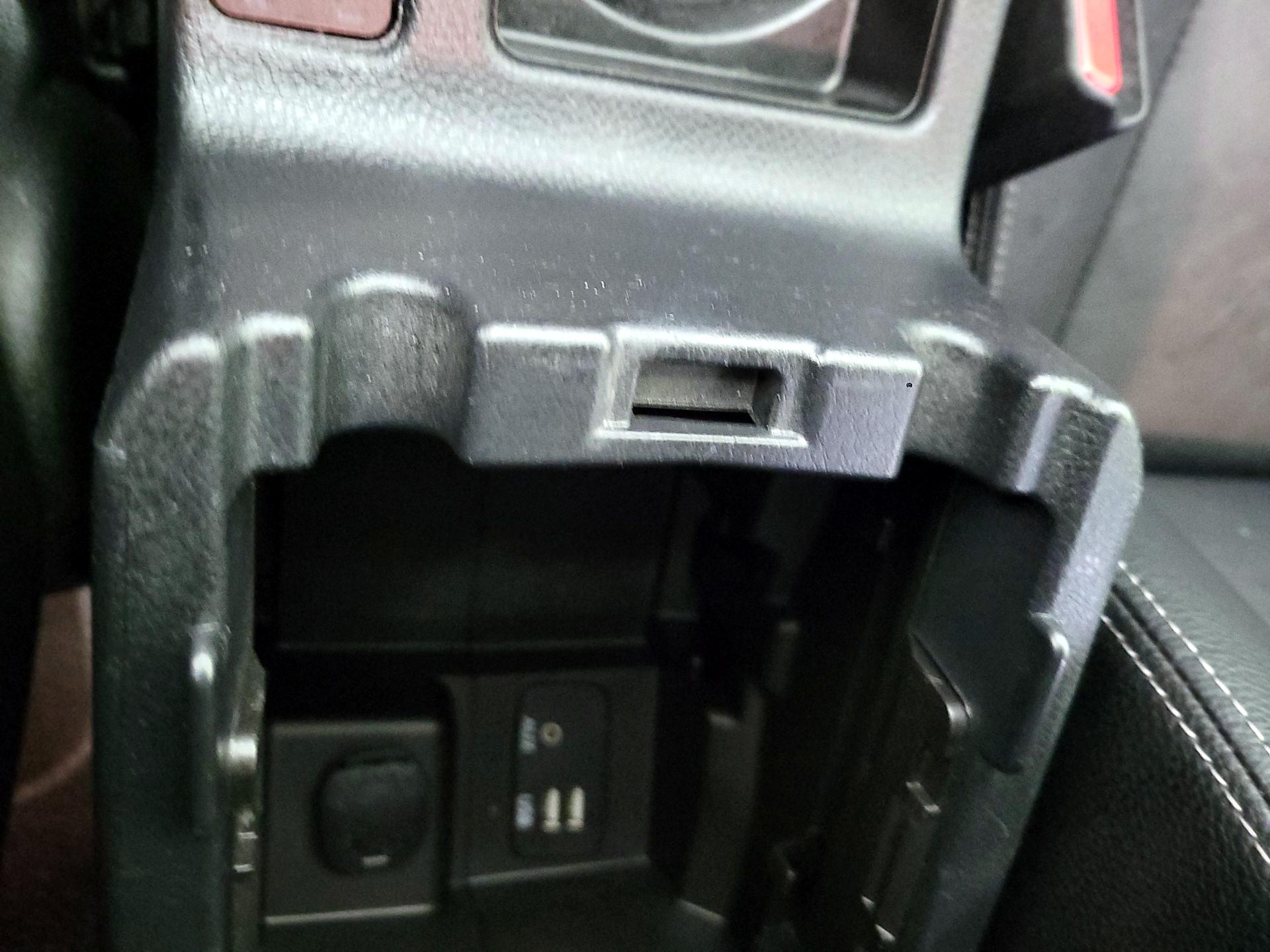 Thumbnail: 2015 Subaru XV Crosstrek - 16