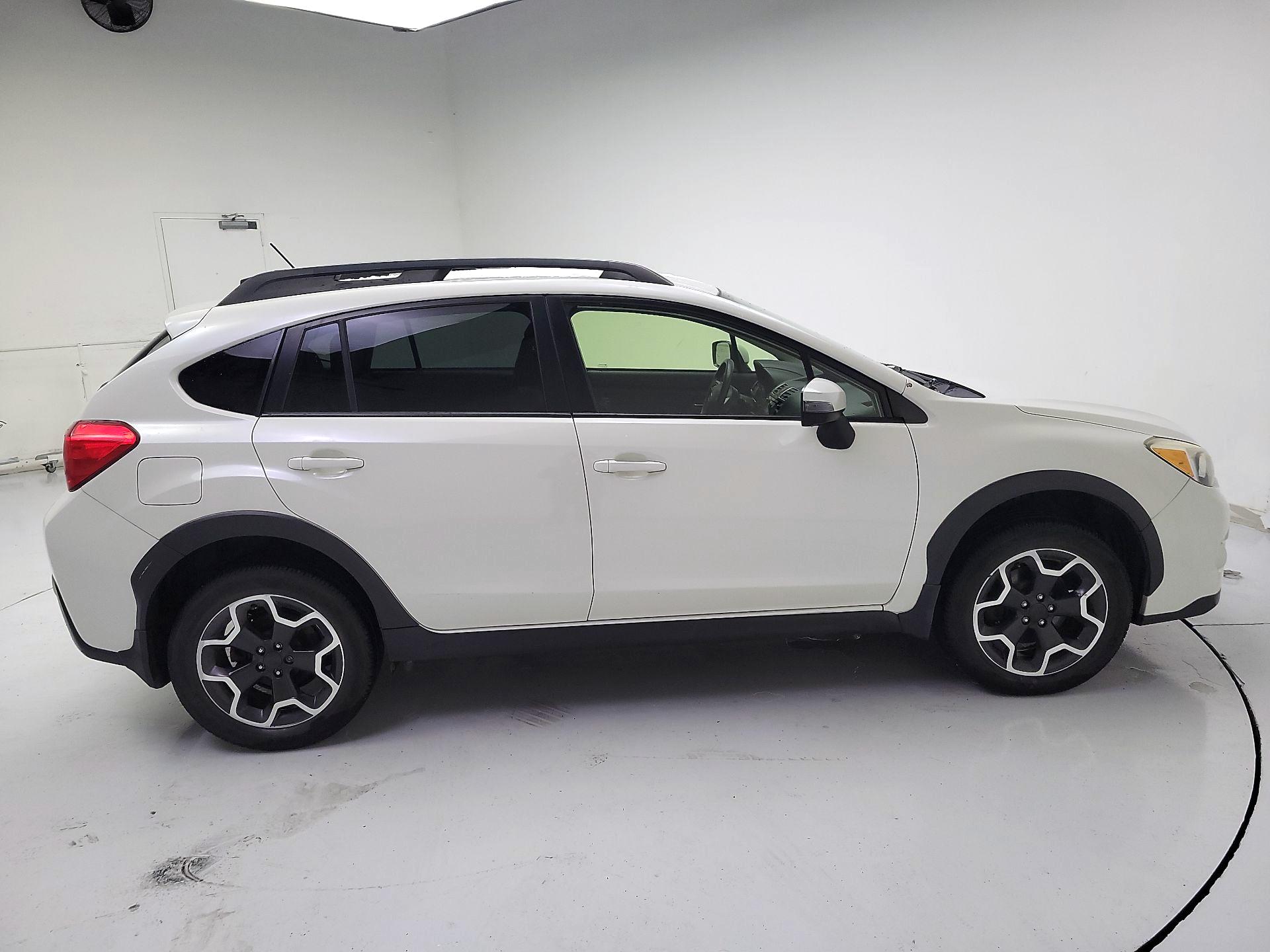 Thumbnail: 2015 Subaru XV Crosstrek - 4