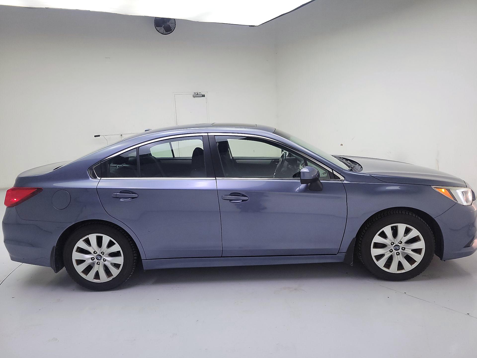 Thumbnail: 2015 Subaru Legacy - 4