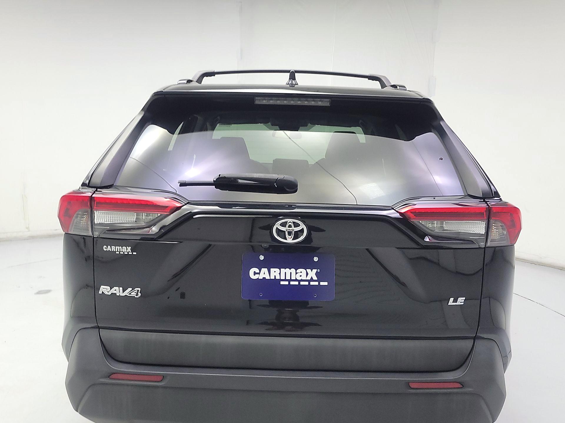 Thumbnail: 2020 Toyota RAV4 - 6