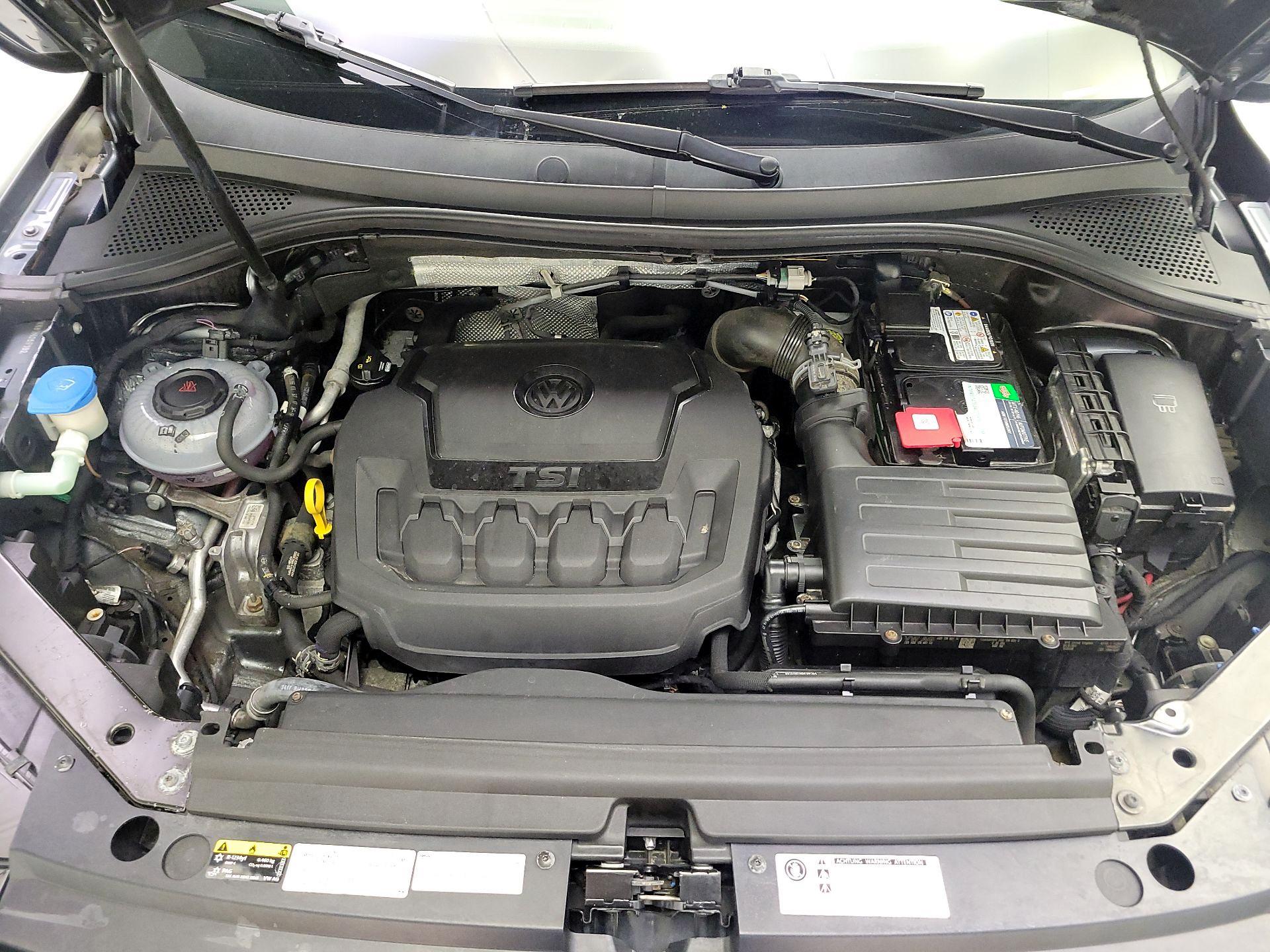 Thumbnail: 2018 Volkswagen Tiguan - 19