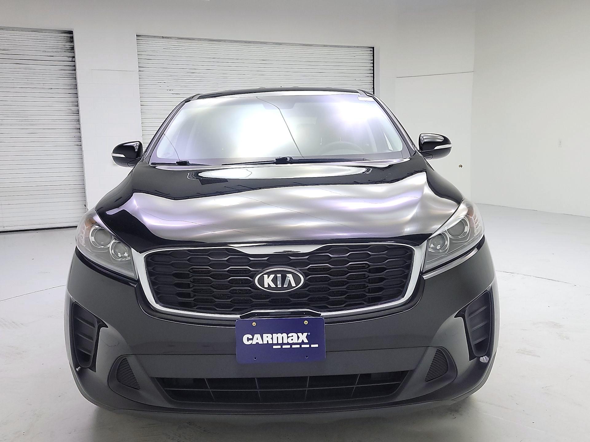Thumbnail: 2019 Kia Sorento - 2