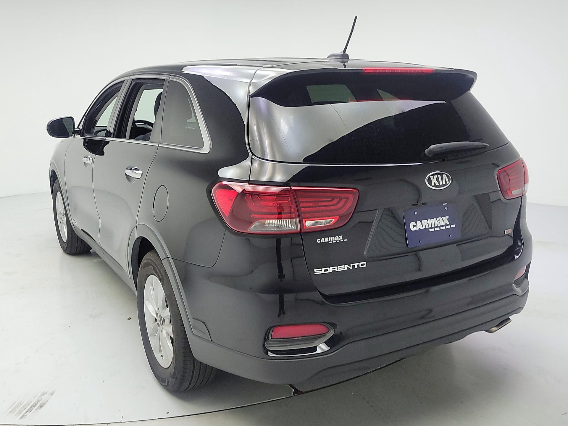 Thumbnail: 2019 Kia Sorento - 7