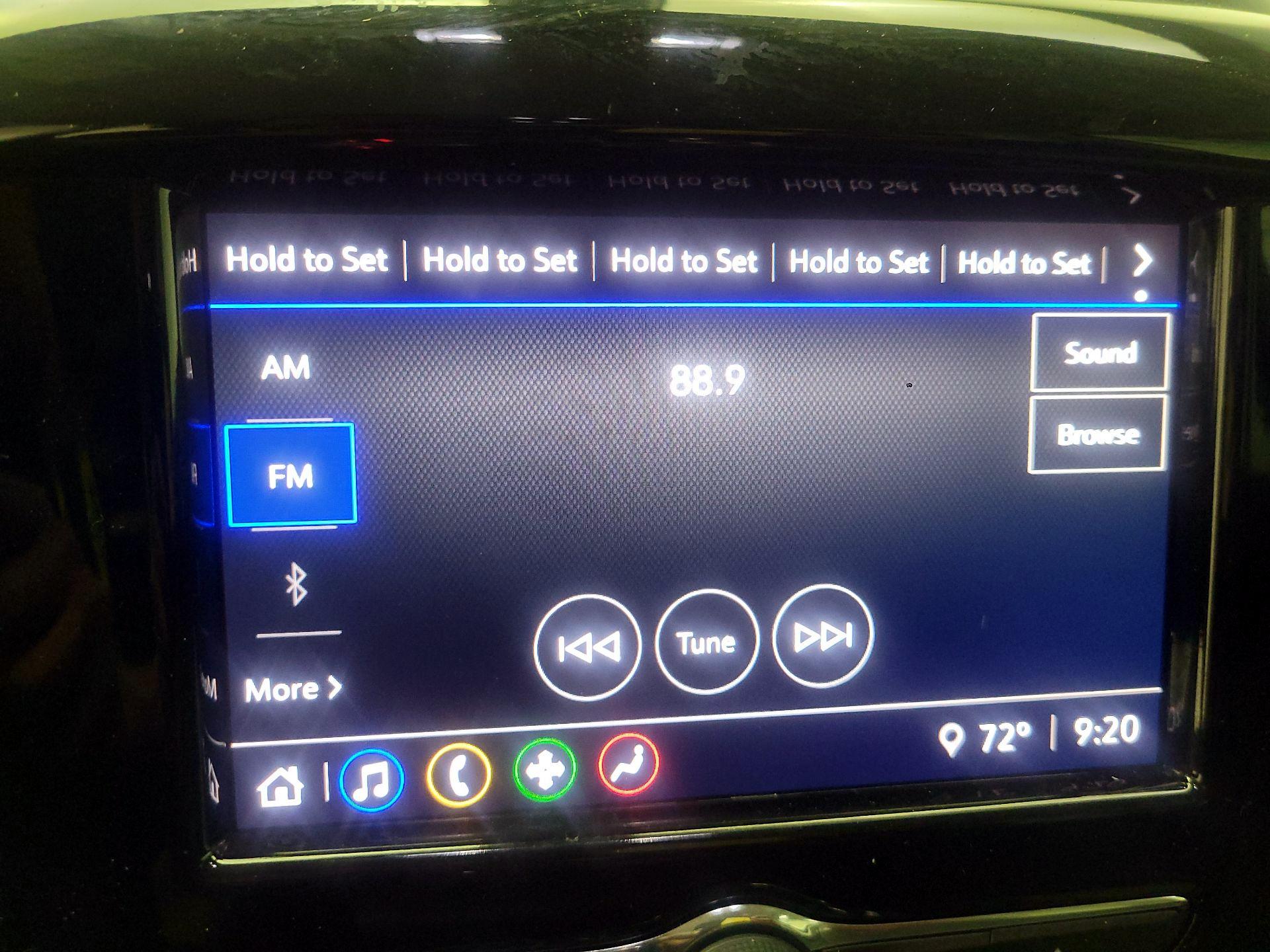 Thumbnail: 2020 Chevrolet Traverse - 13