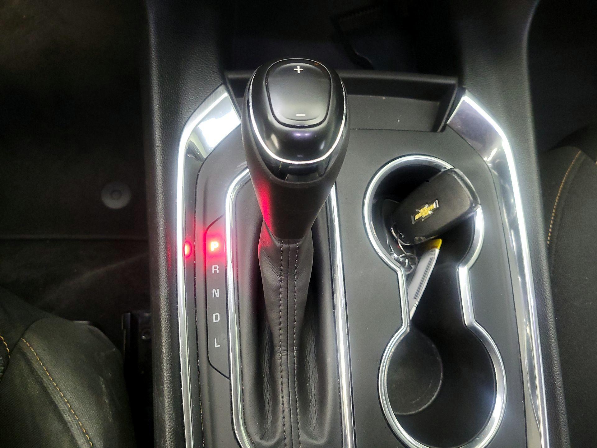 Thumbnail: 2020 Chevrolet Traverse - 15