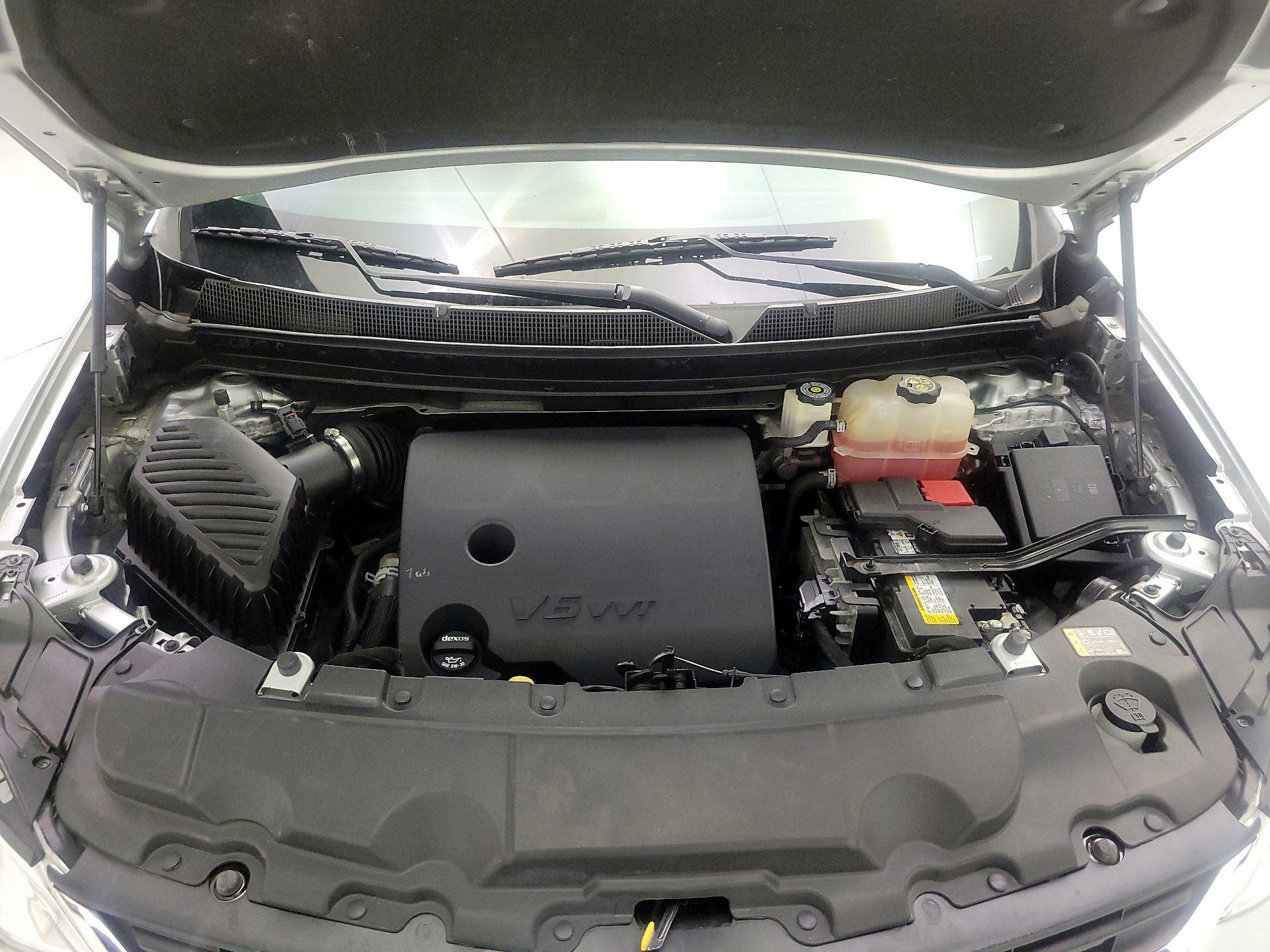 Thumbnail: 2020 Chevrolet Traverse - 19