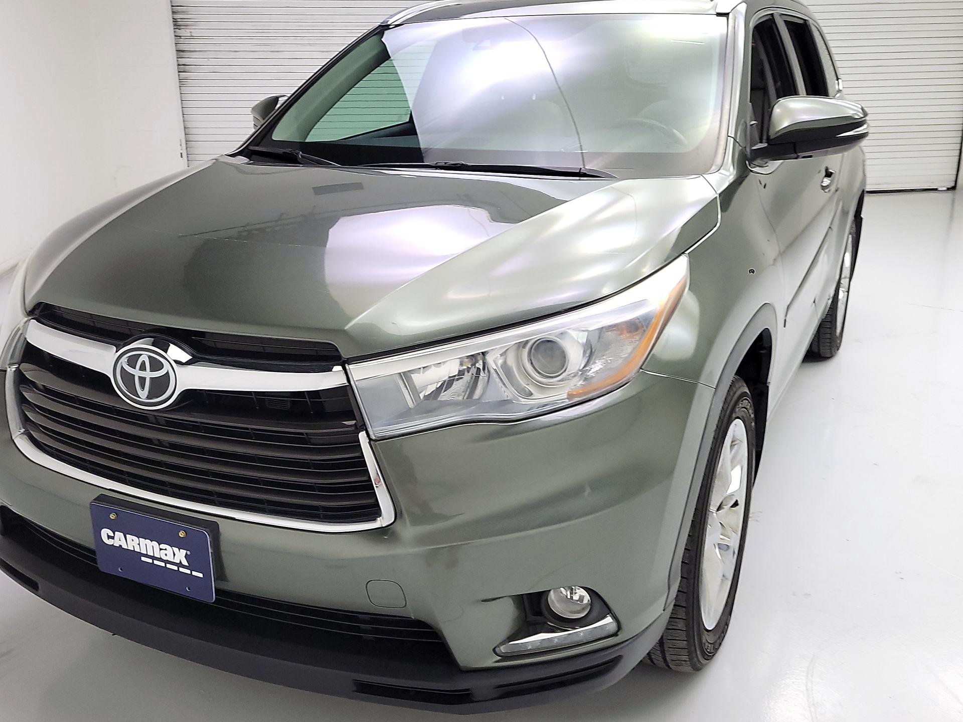 Thumbnail: 2015 Toyota Highlander - 3