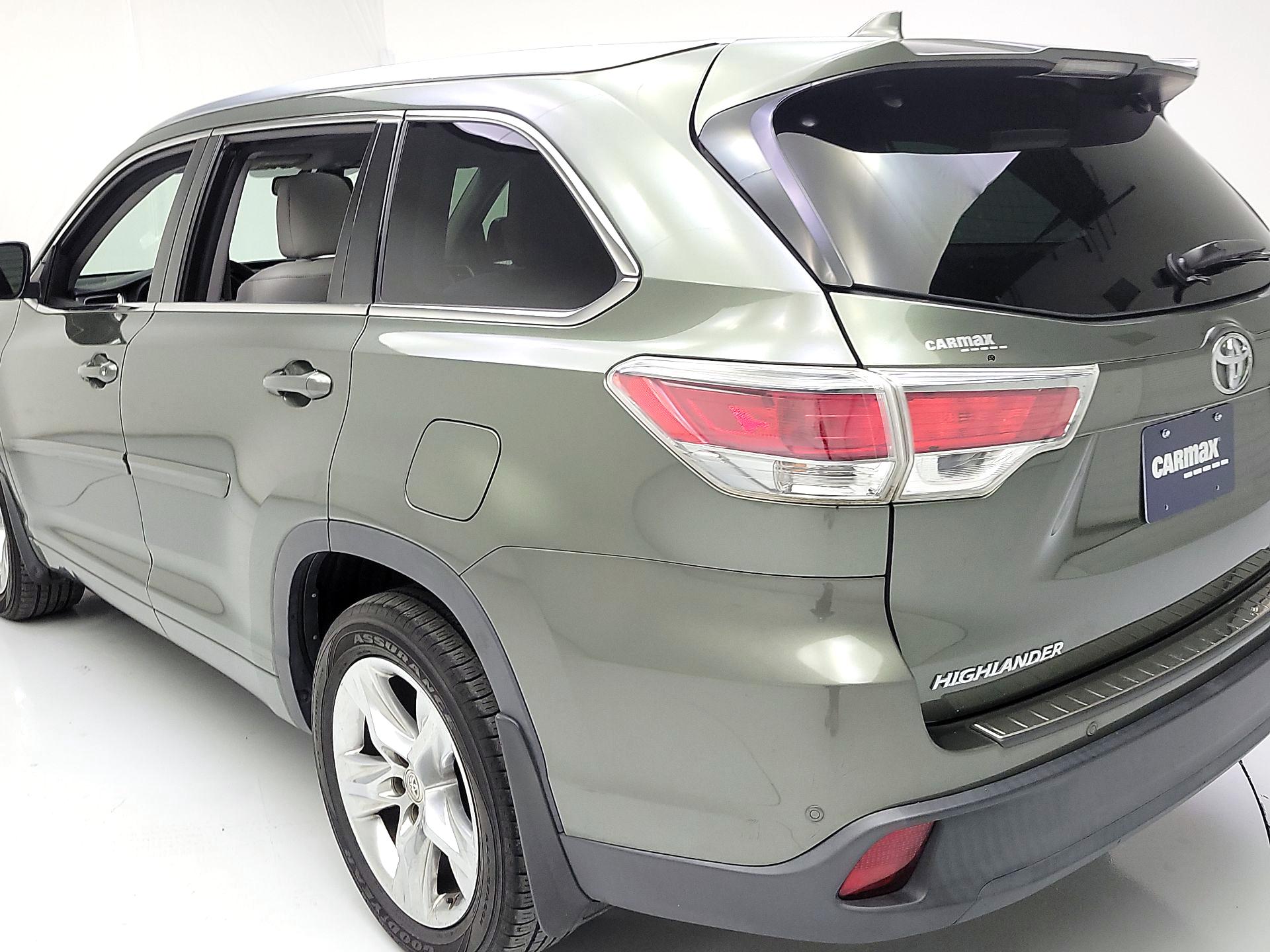 Thumbnail: 2015 Toyota Highlander - 7