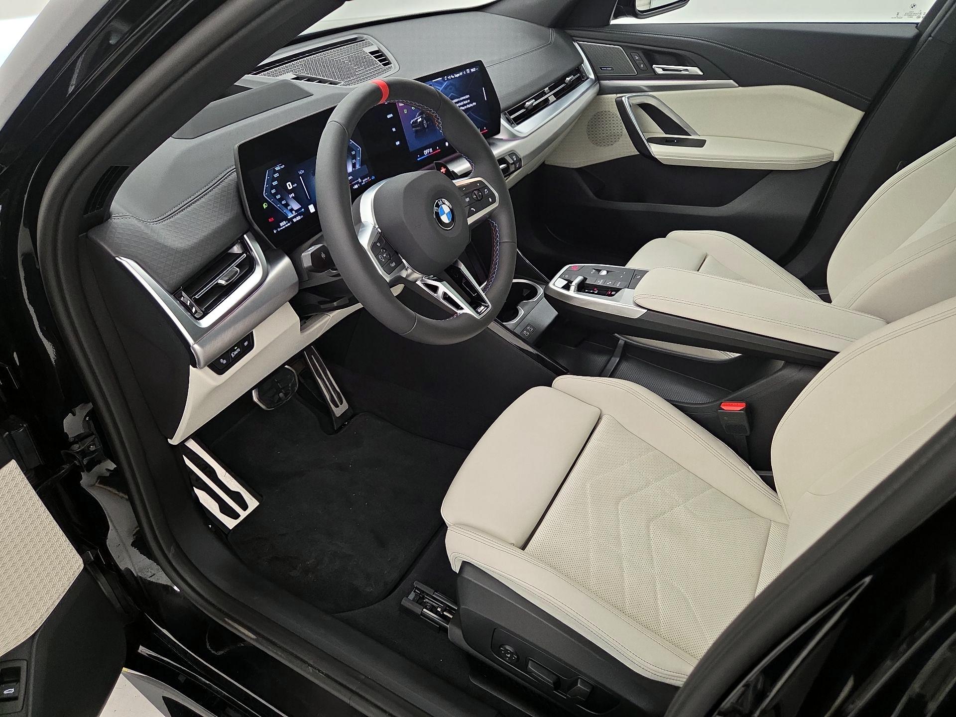 Thumbnail: 2026 BMW X2 - 11