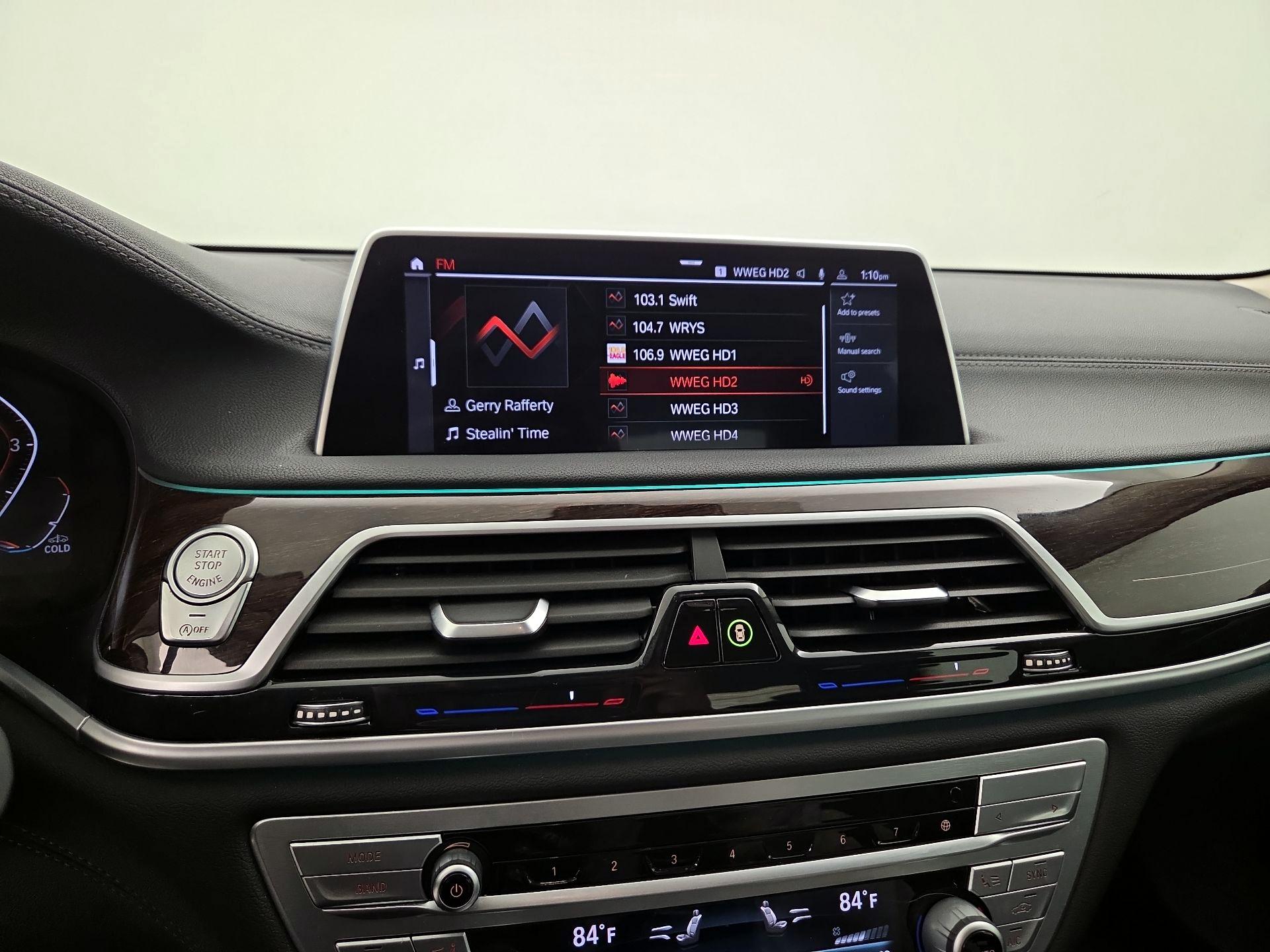 Thumbnail: 2022 BMW 7 Series - 16