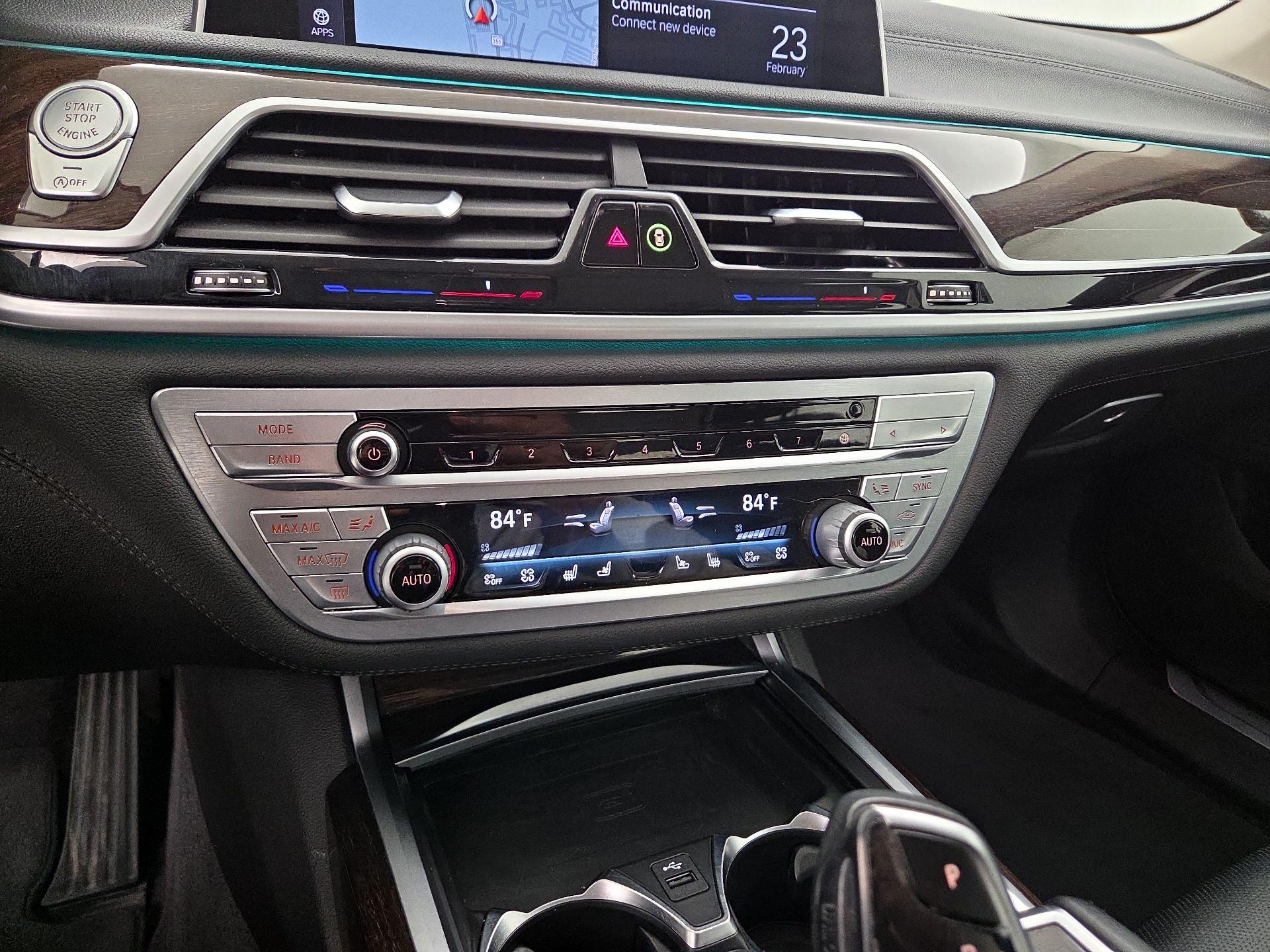 Thumbnail: 2022 BMW 7 Series - 17