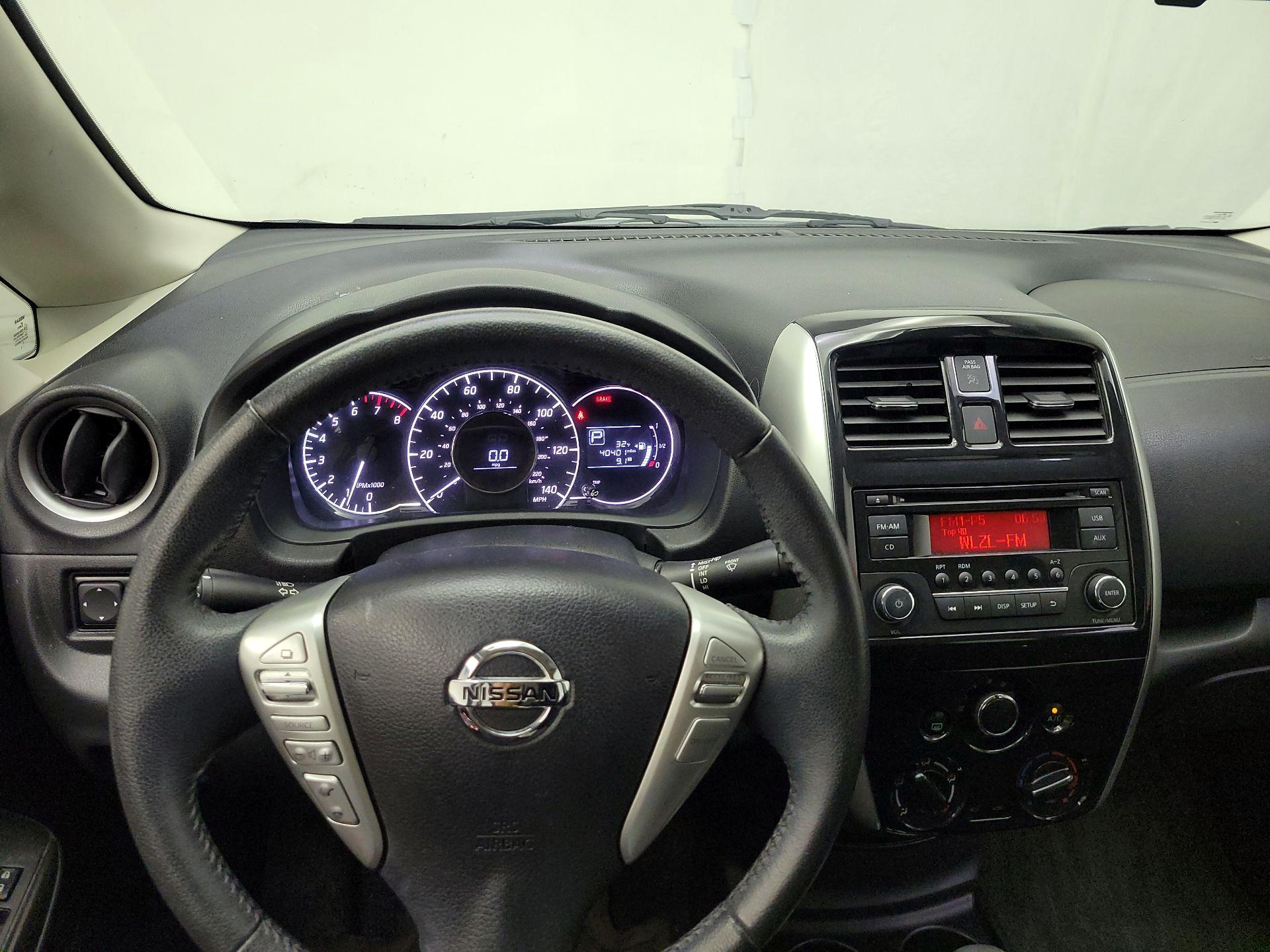 Thumbnail: 2015 Nissan Versa Note - 8