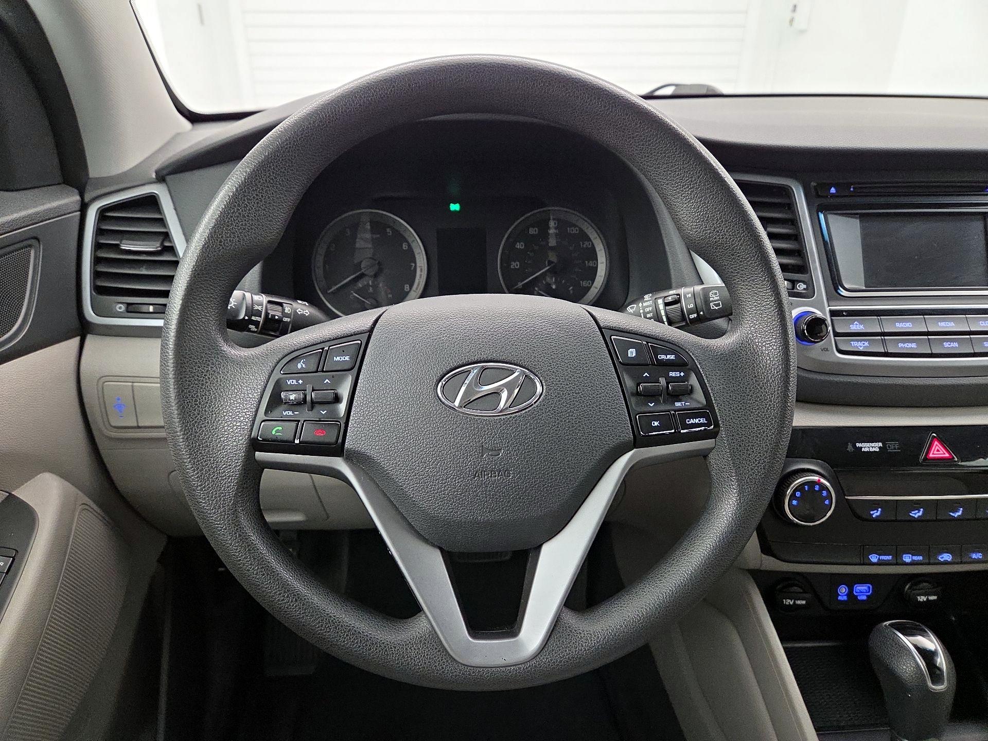 Thumbnail: 2017 Hyundai Tucson - 10