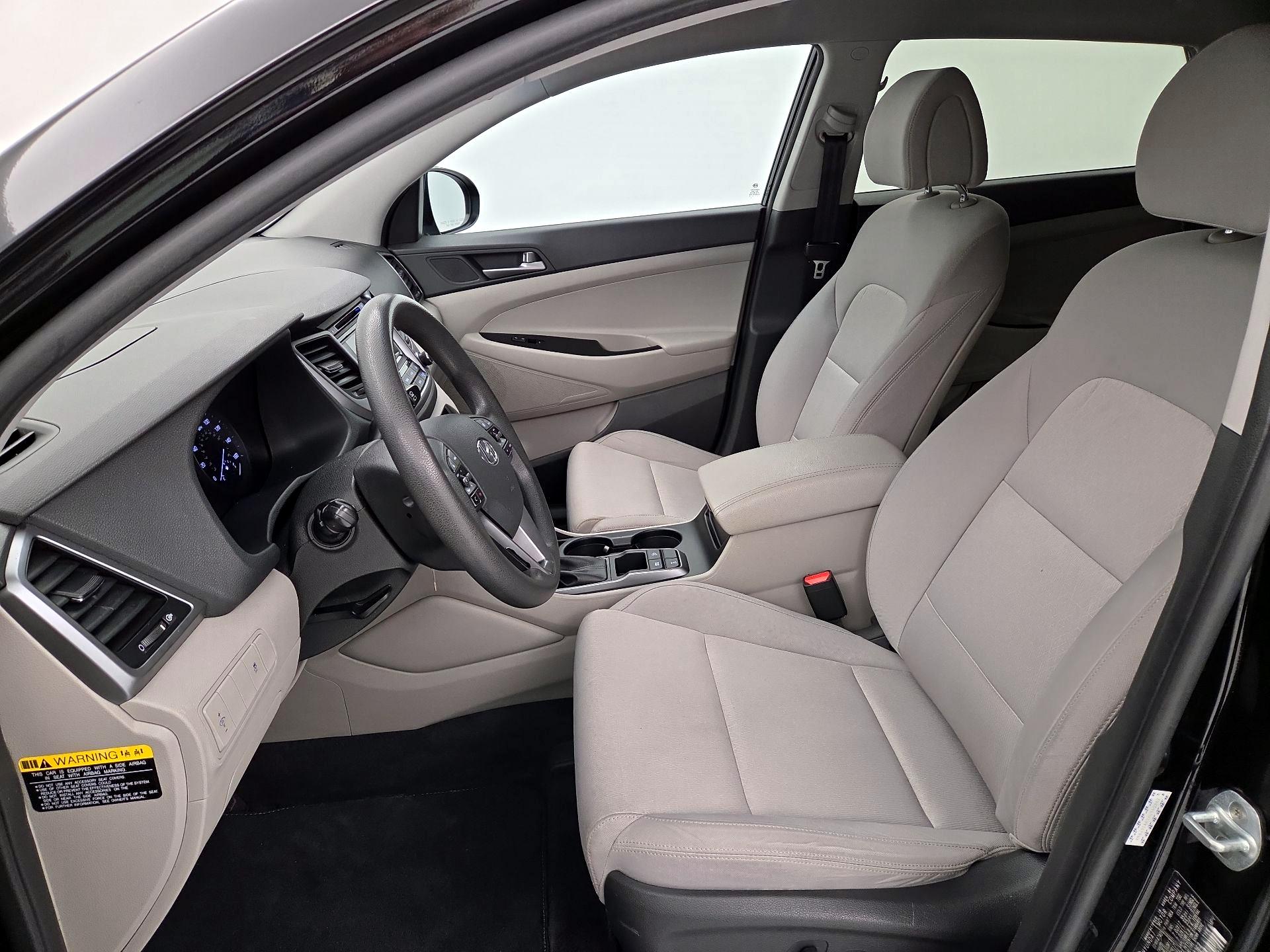 Thumbnail: 2017 Hyundai Tucson - 11