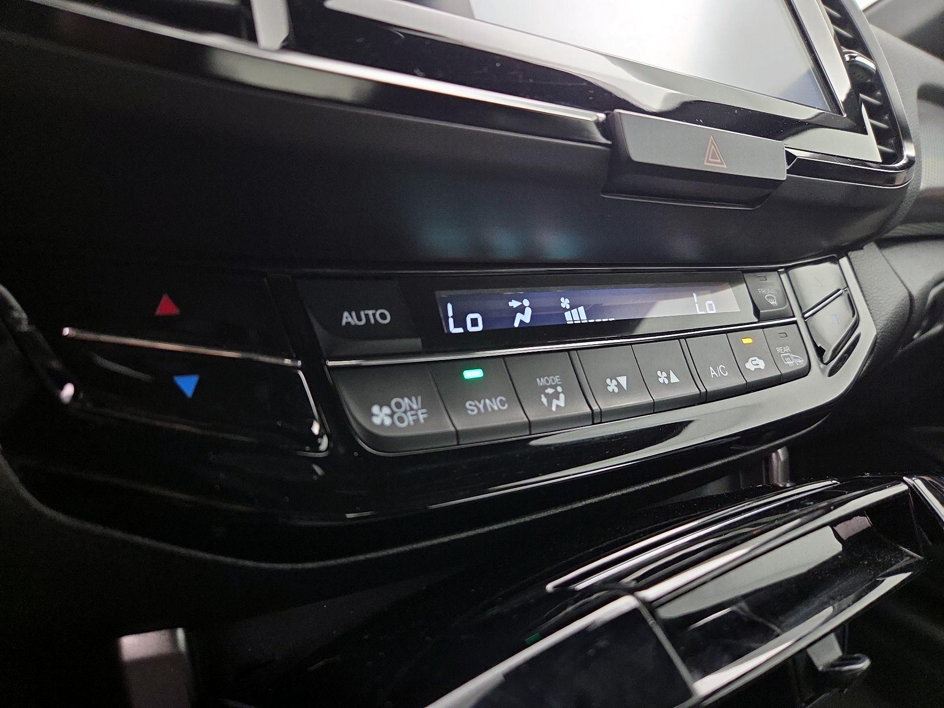 Thumbnail: 2016 Honda Accord - 17