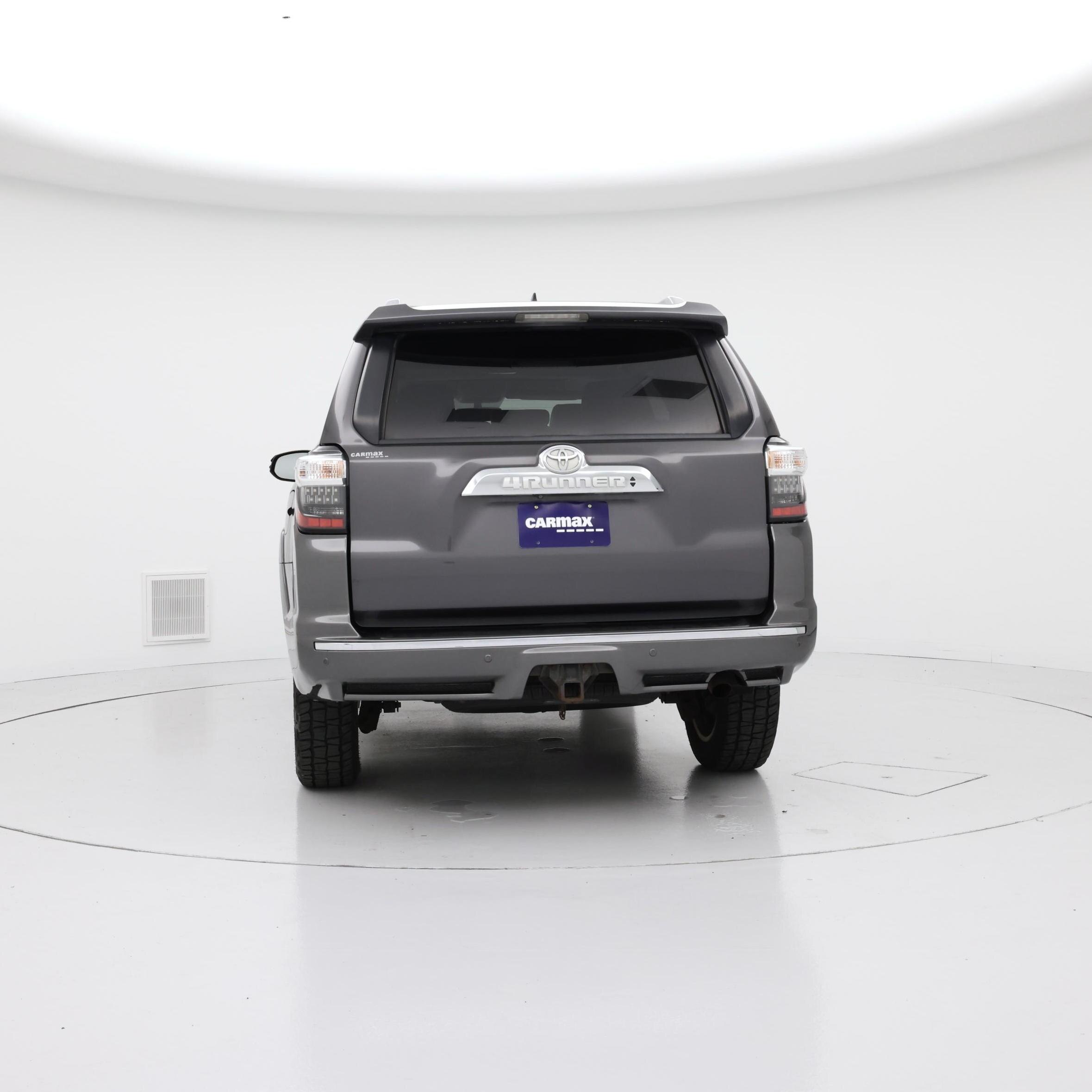 Thumbnail: 2015 Toyota 4Runner - 6