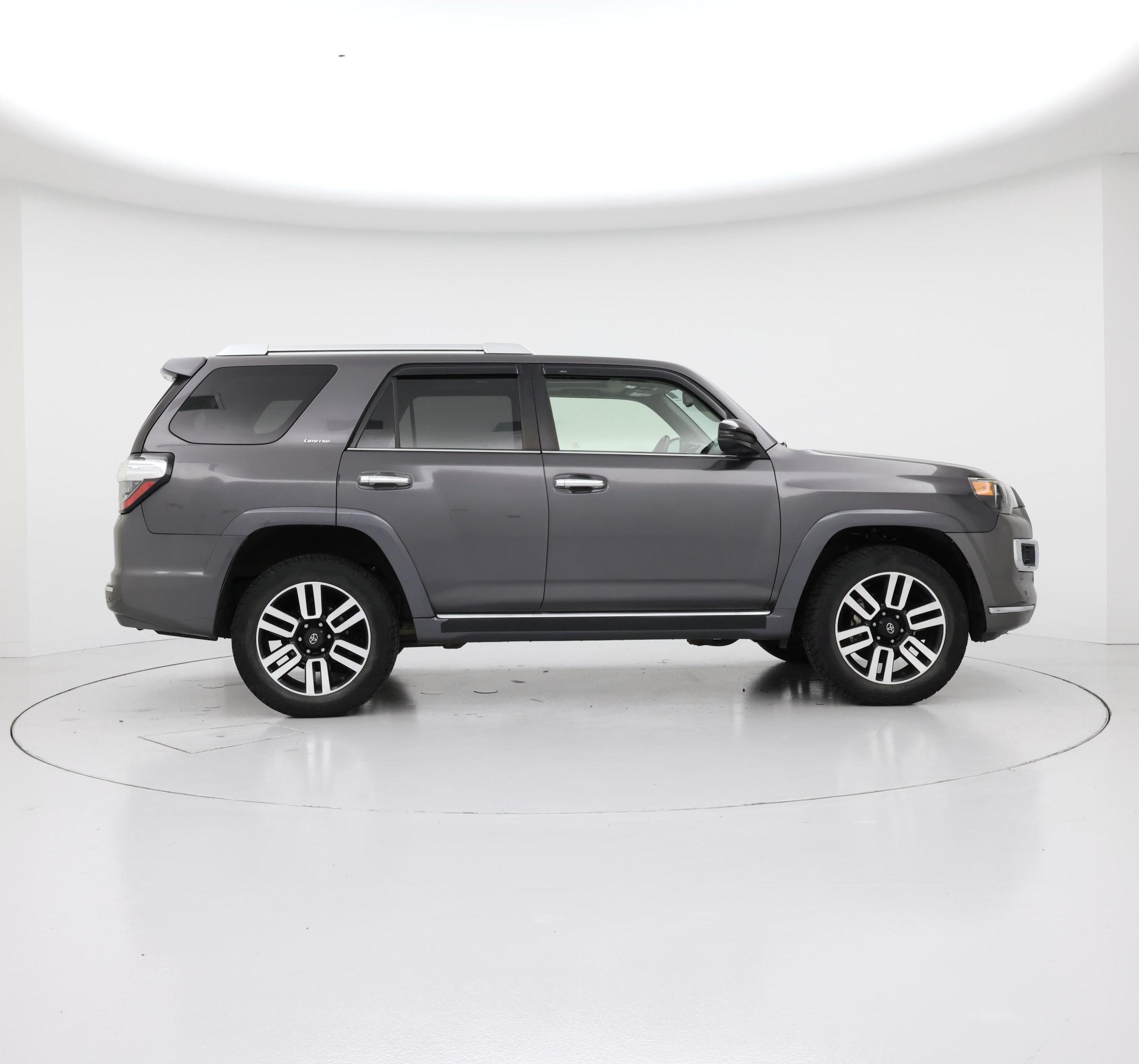 Thumbnail: 2015 Toyota 4Runner - 7