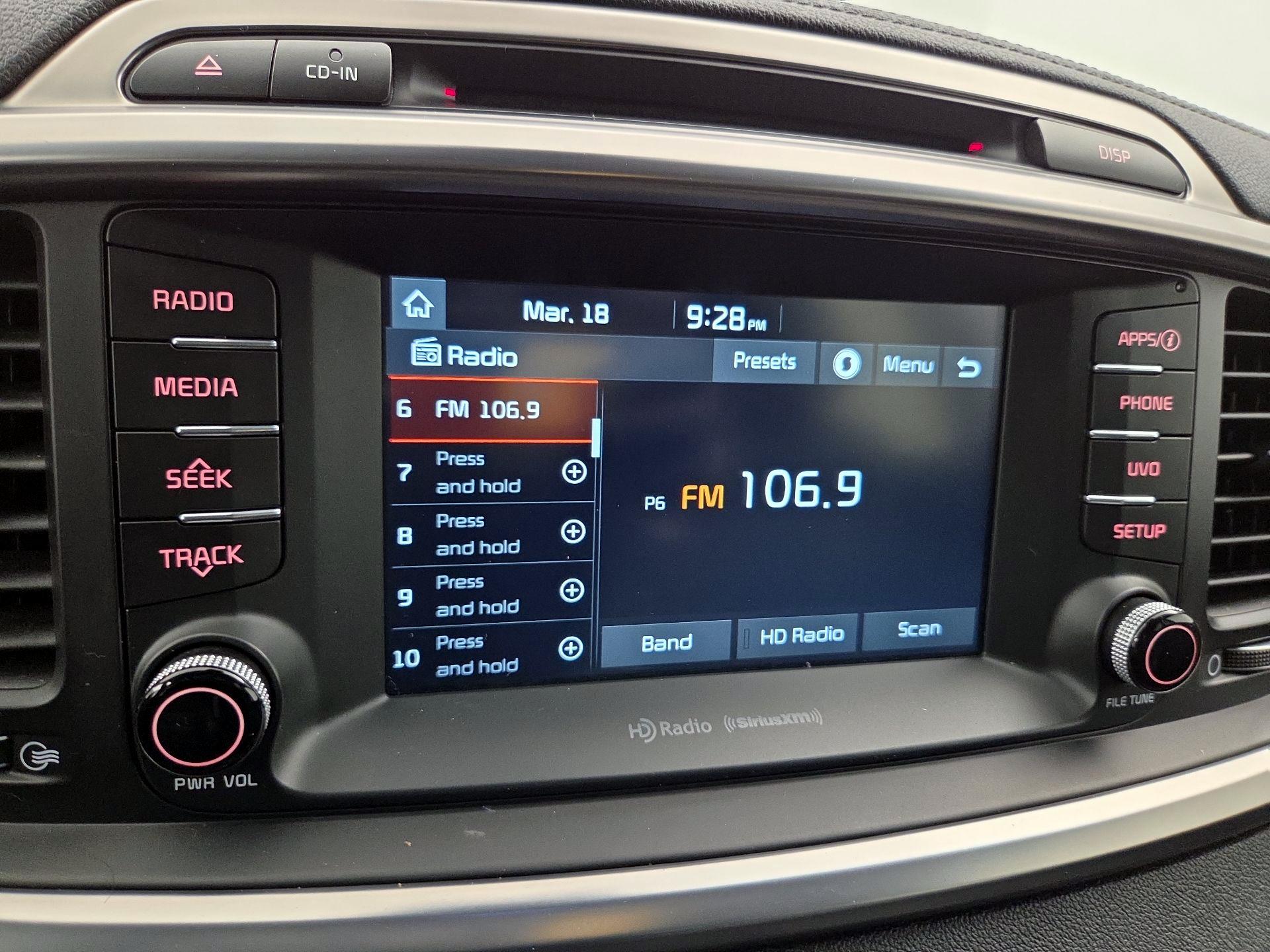 Thumbnail: 2018 Kia Sorento - 15