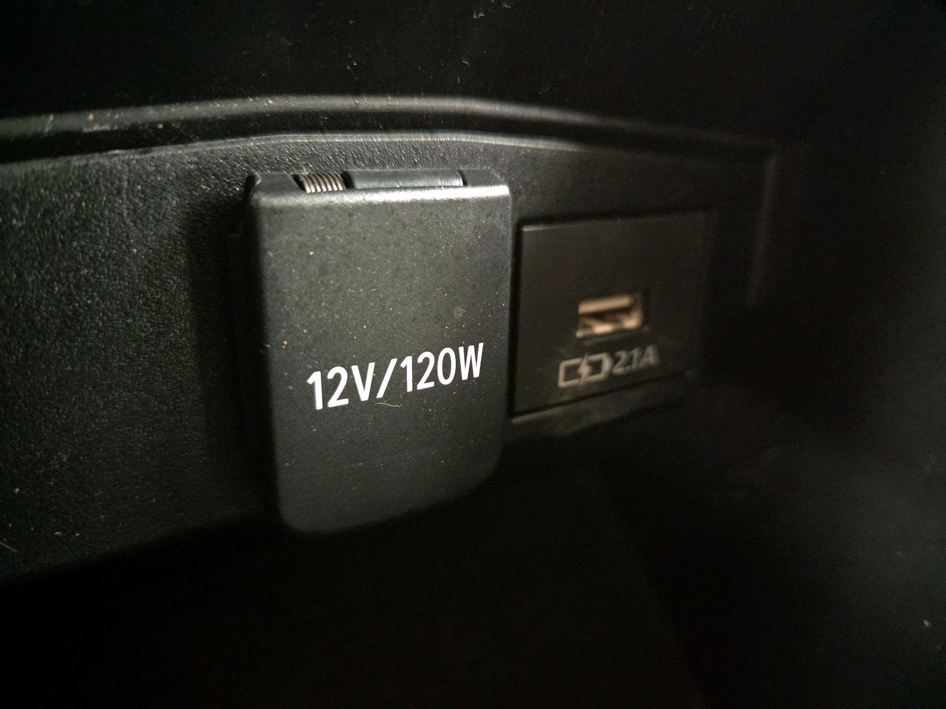 Thumbnail: 2020 Toyota Corolla - 16