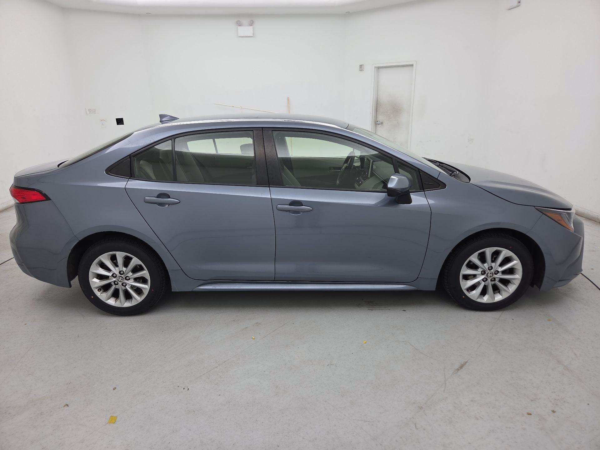 Thumbnail: 2020 Toyota Corolla - 4