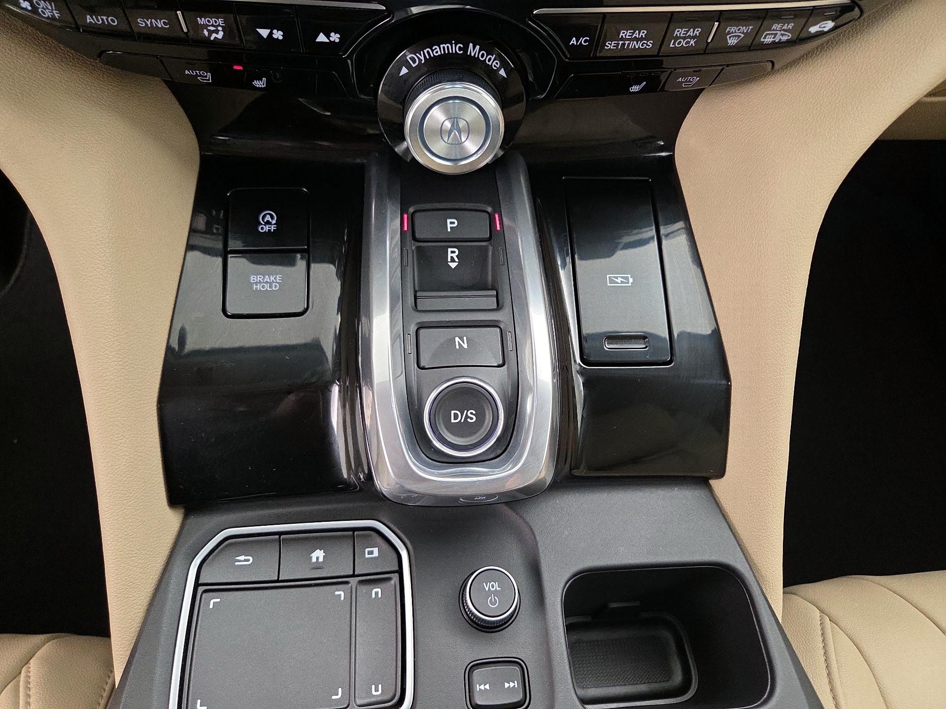 Thumbnail: 2022 Acura MDX - 17