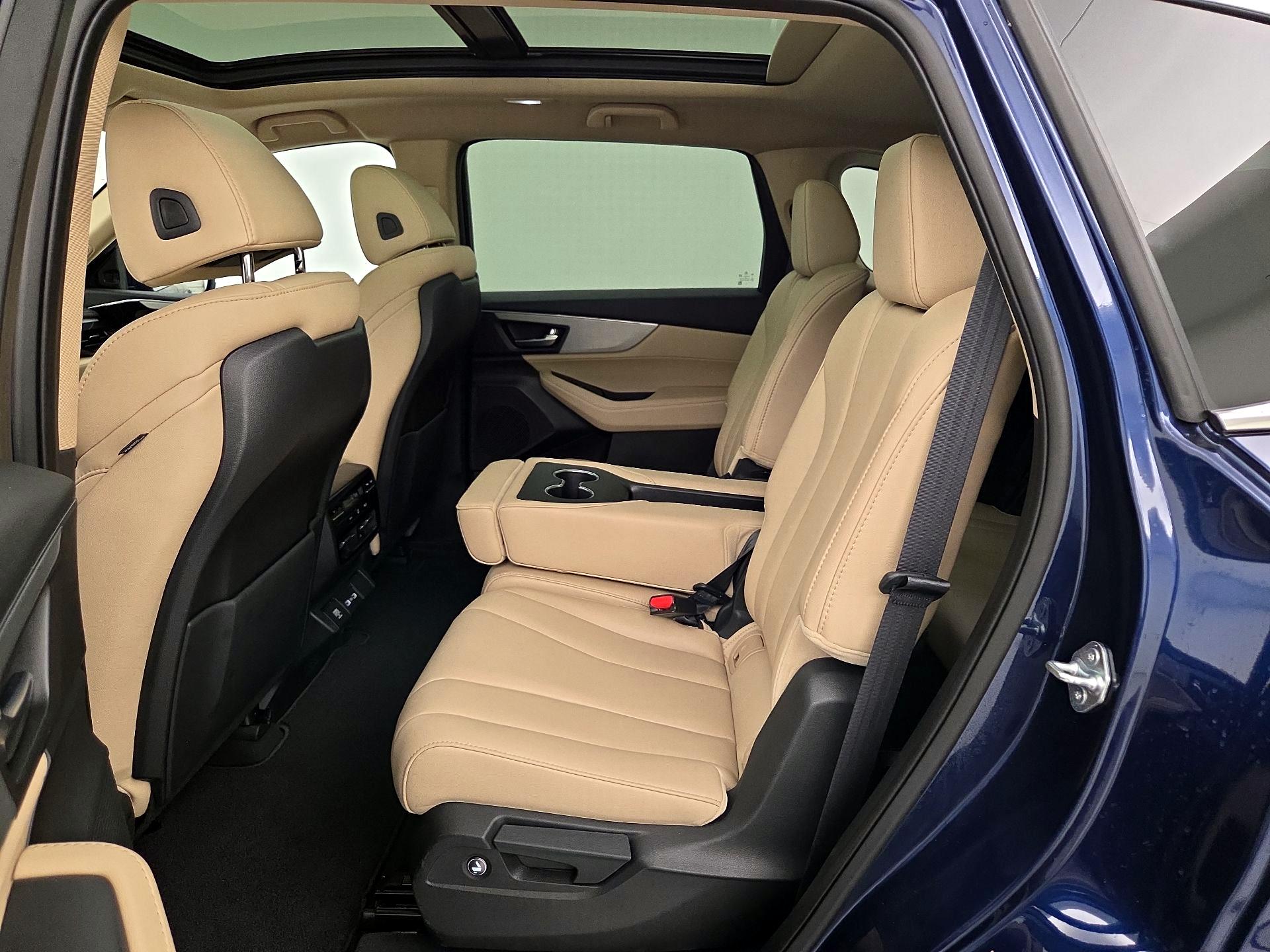 Thumbnail: 2022 Acura MDX - 20