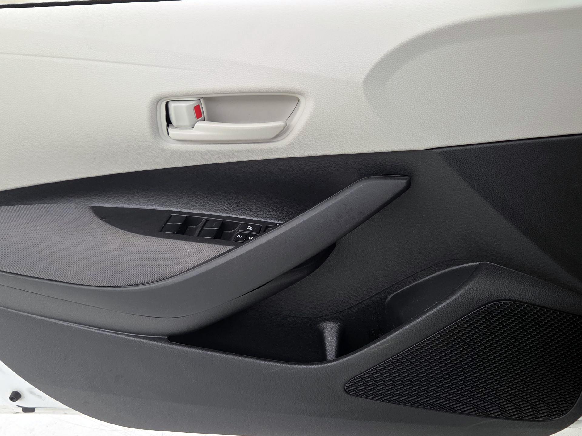 Thumbnail: 2022 Toyota Corolla - 12