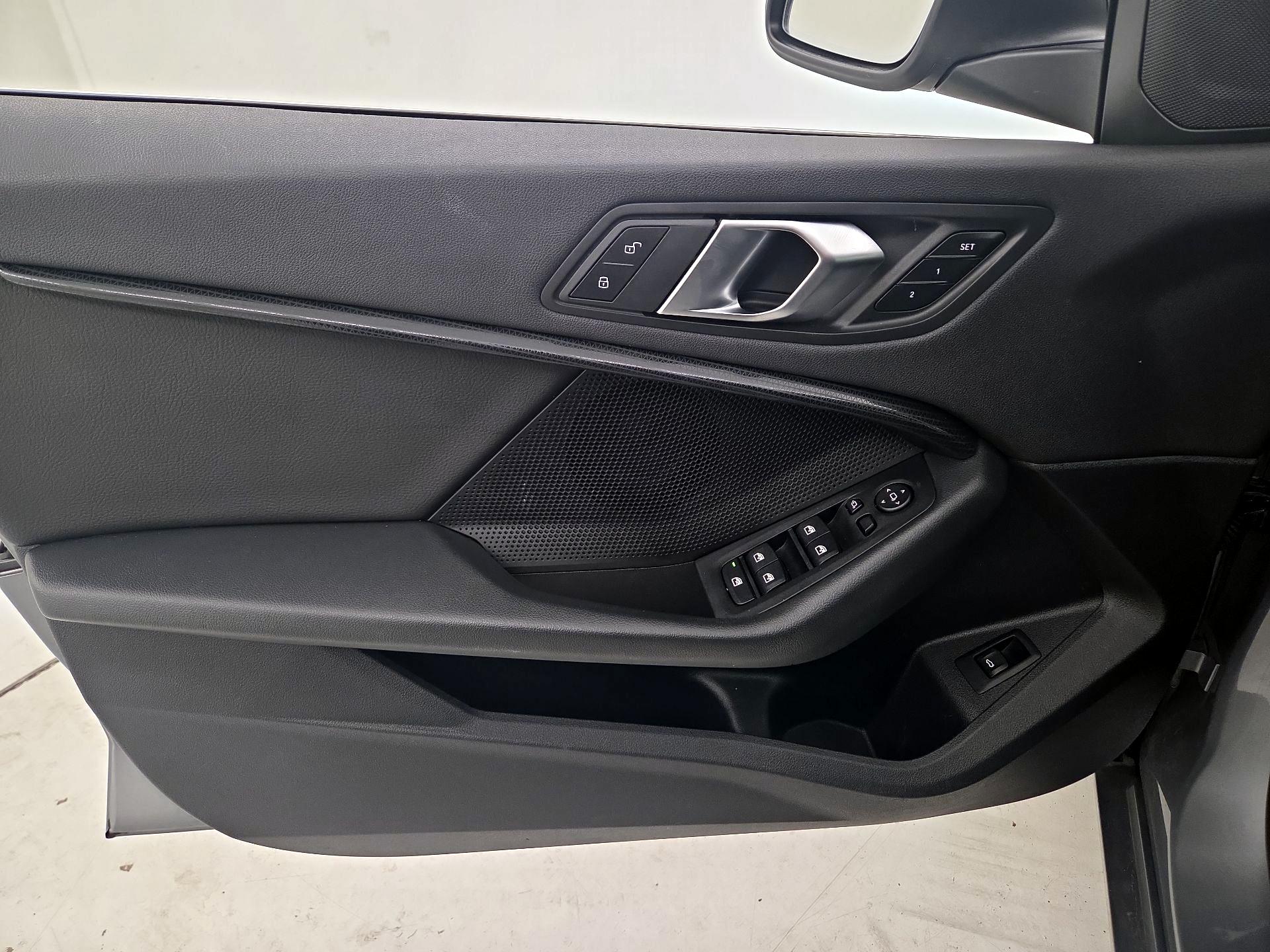 Thumbnail: 2024 BMW 2 Series - 12