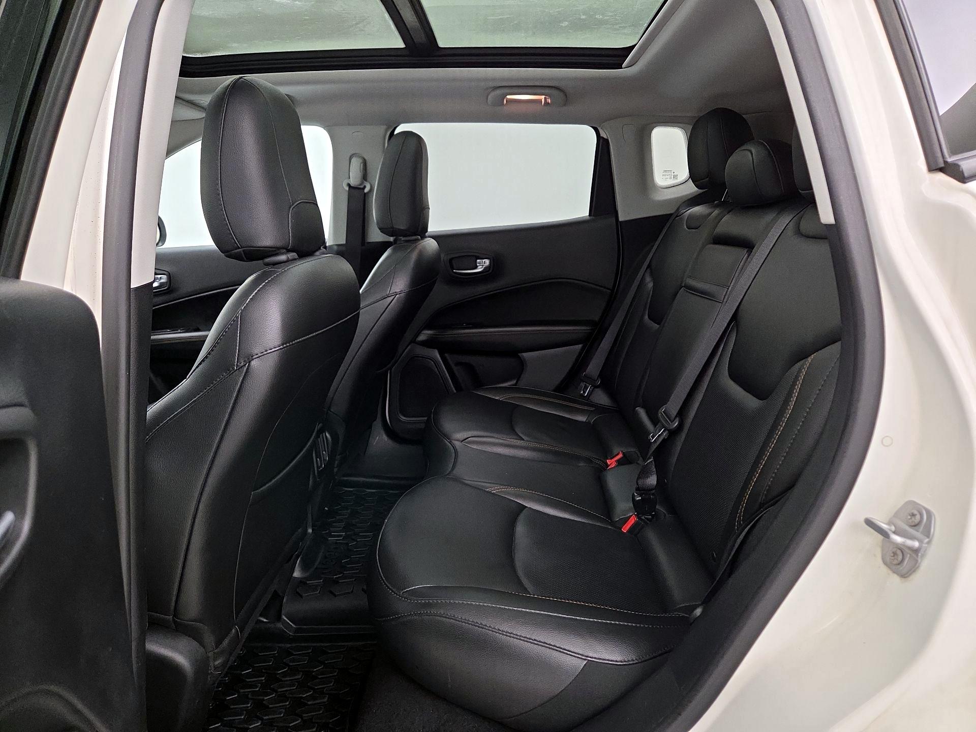 Thumbnail: 2019 Jeep Compass - 20