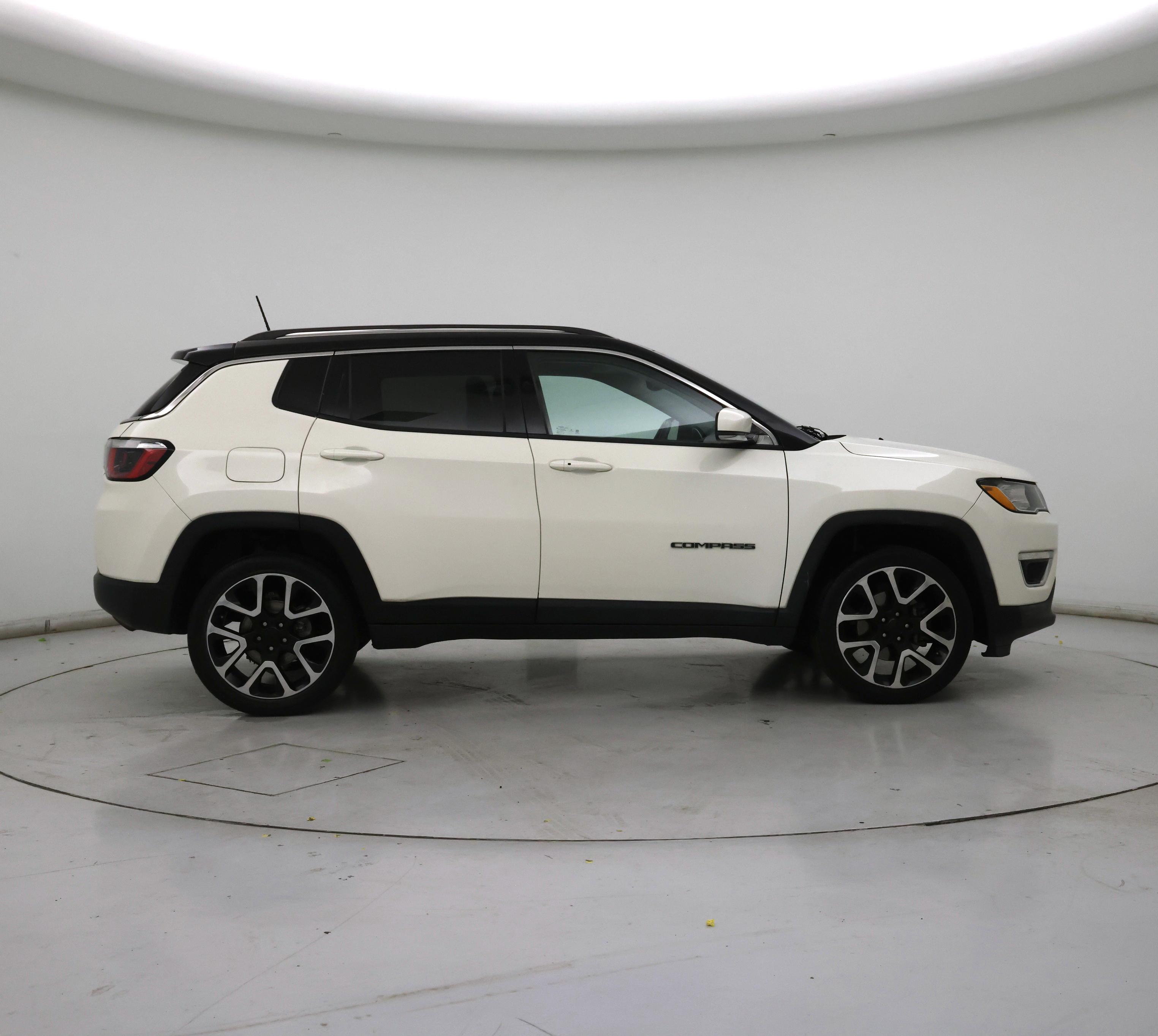 Thumbnail: 2019 Jeep Compass - 7