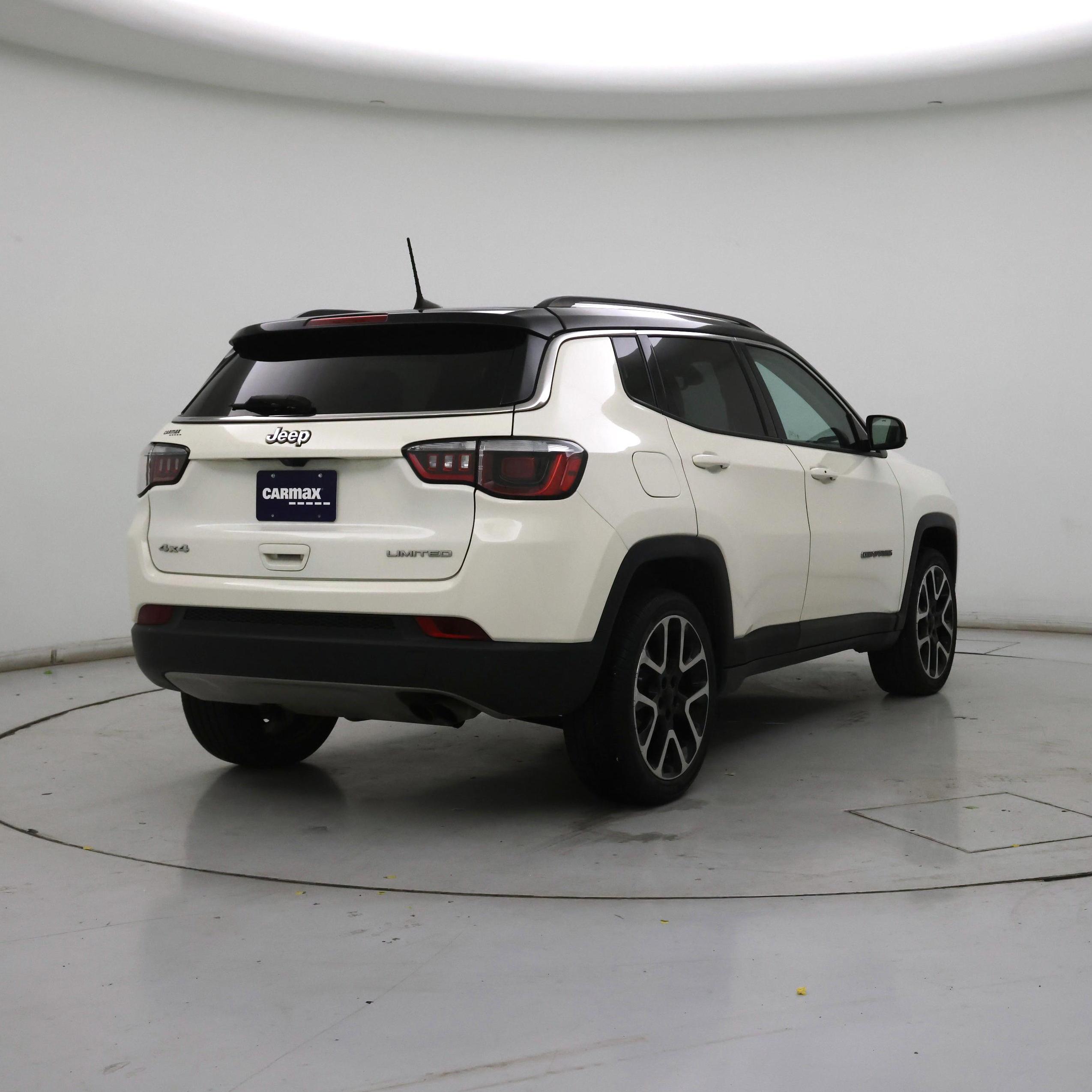 Thumbnail: 2019 Jeep Compass - 8