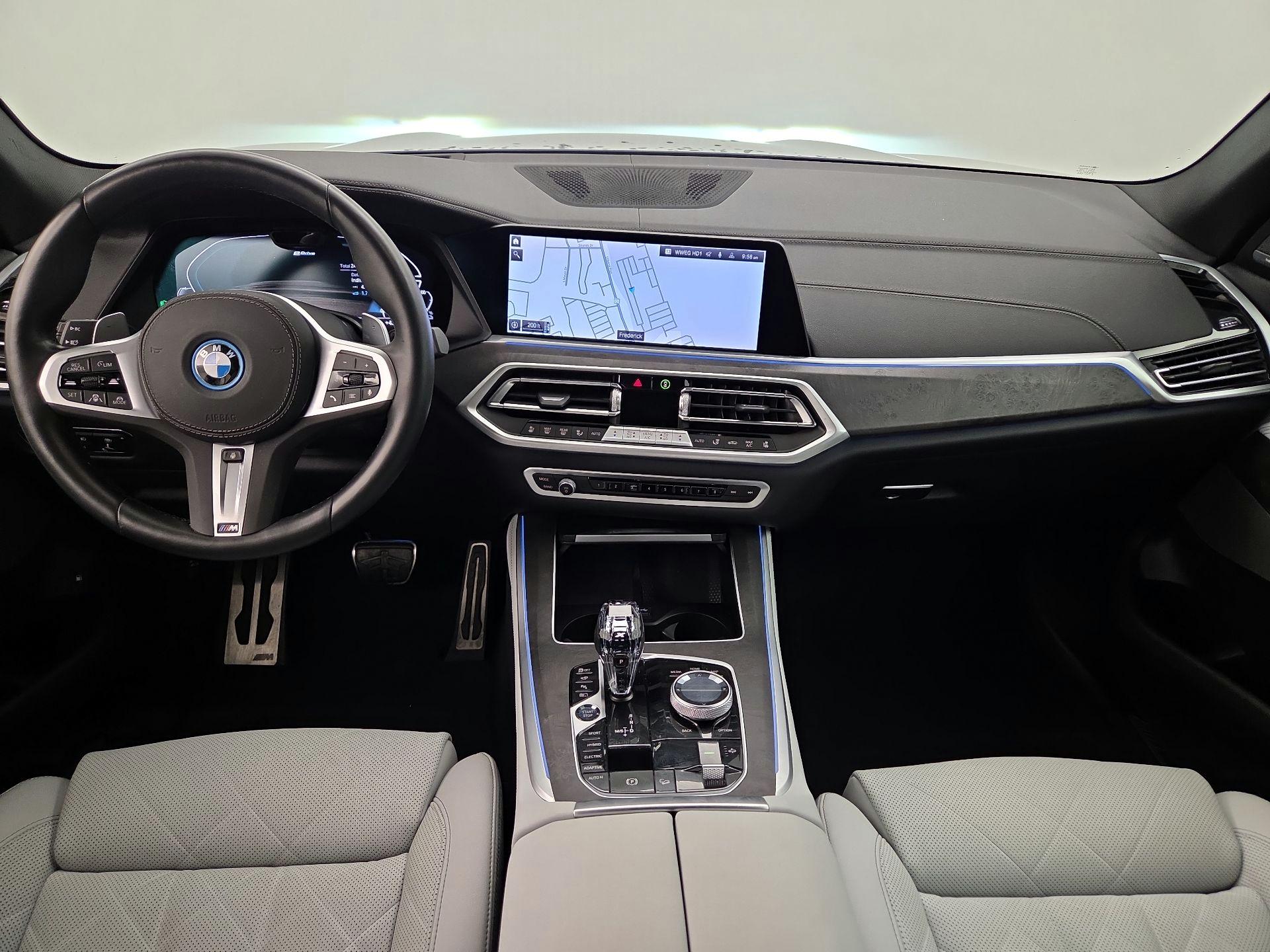 Thumbnail: 2023 BMW X5 - 9