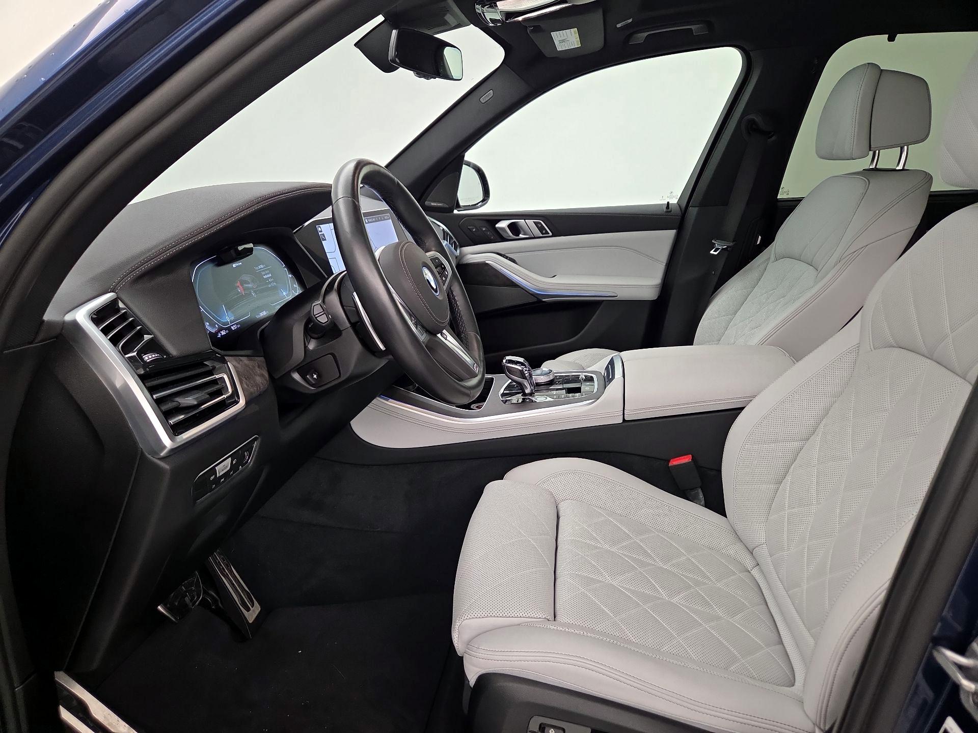 Thumbnail: 2023 BMW X5 - 11