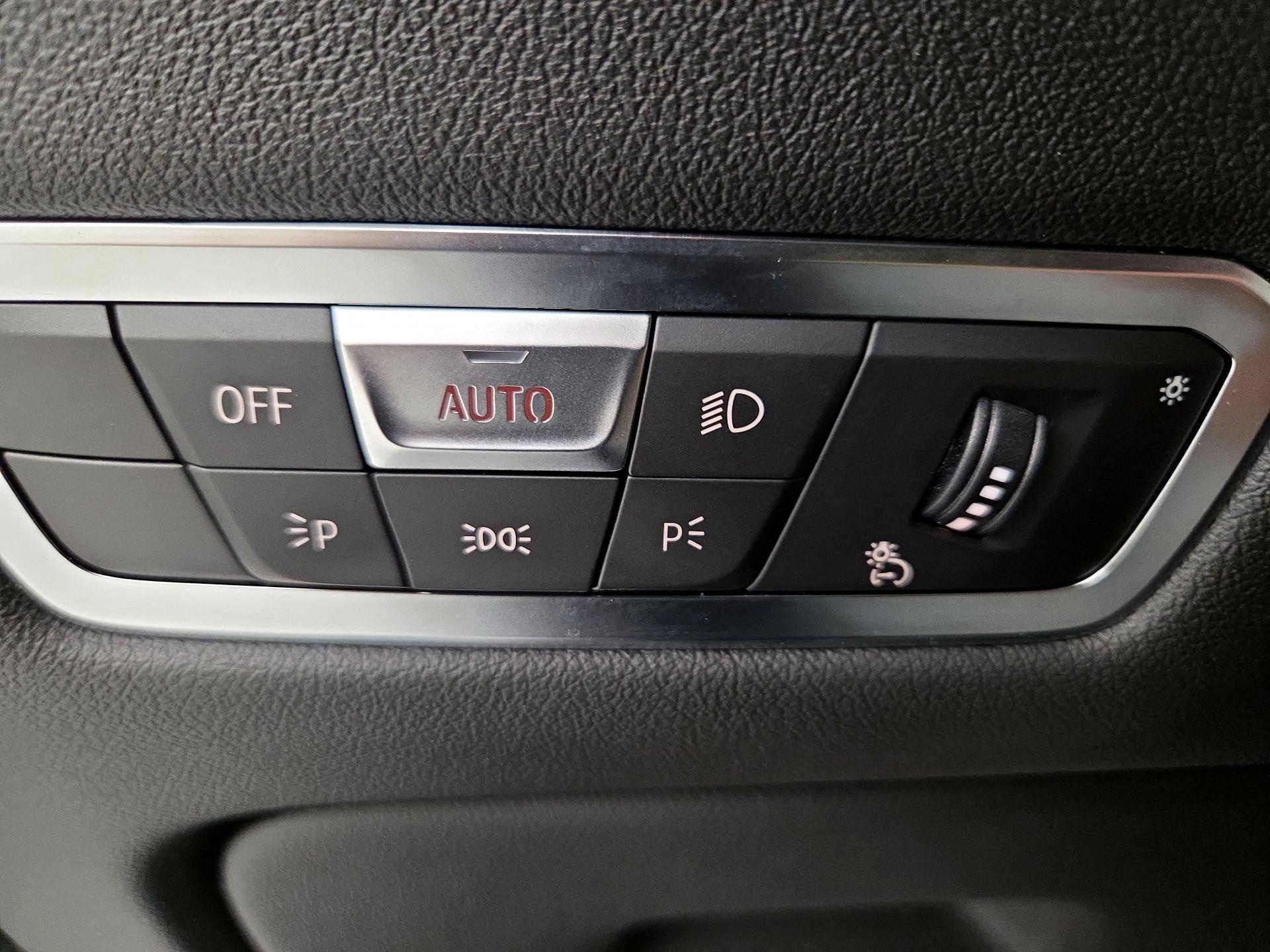 Thumbnail: 2023 BMW X5 - 13