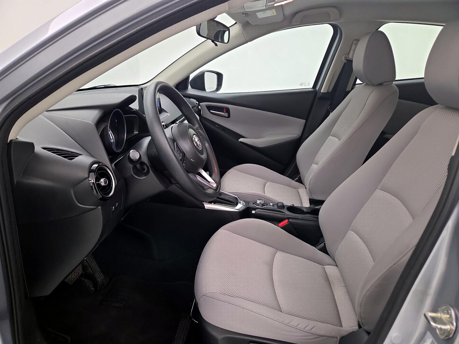 Thumbnail: 2020 Toyota Yaris - 11