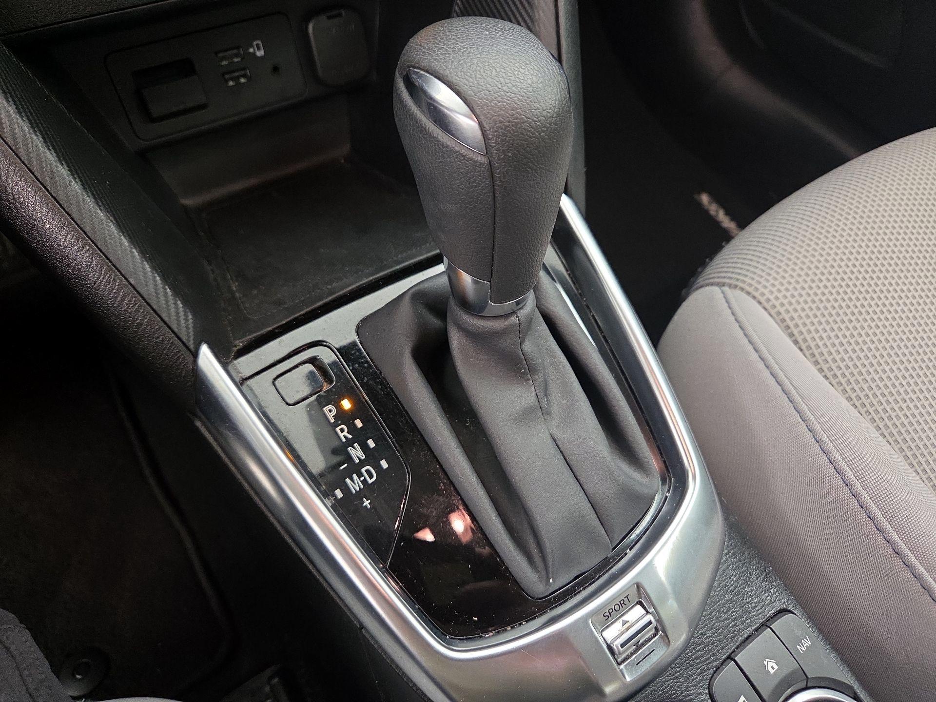 Thumbnail: 2020 Toyota Yaris - 17