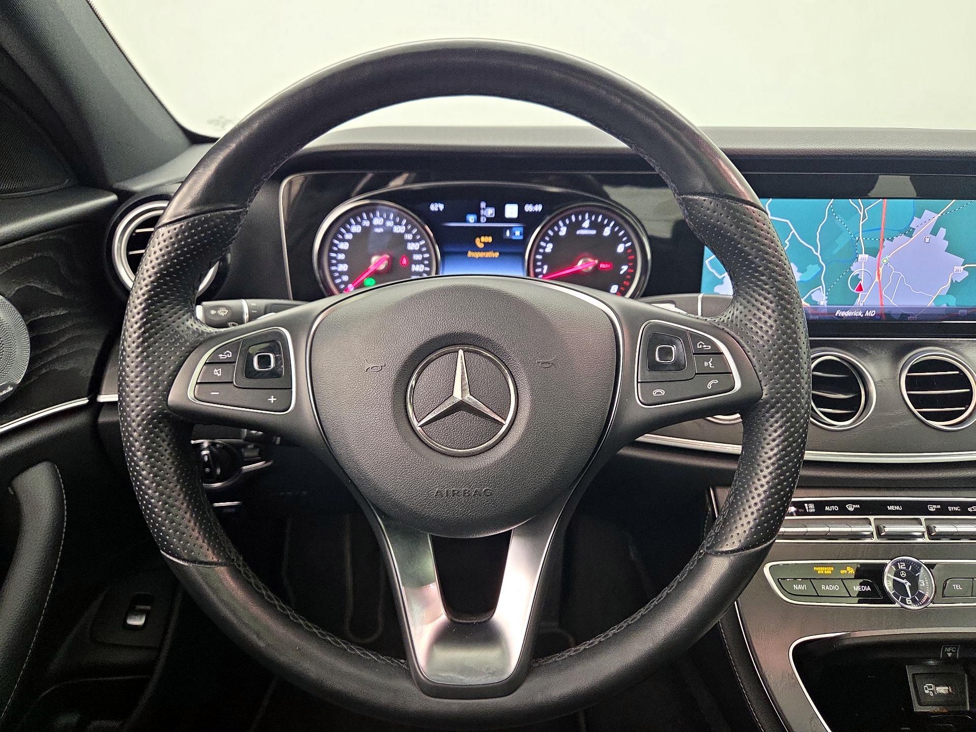 Thumbnail: 2018 Mercedes-Benz E-Class - 10