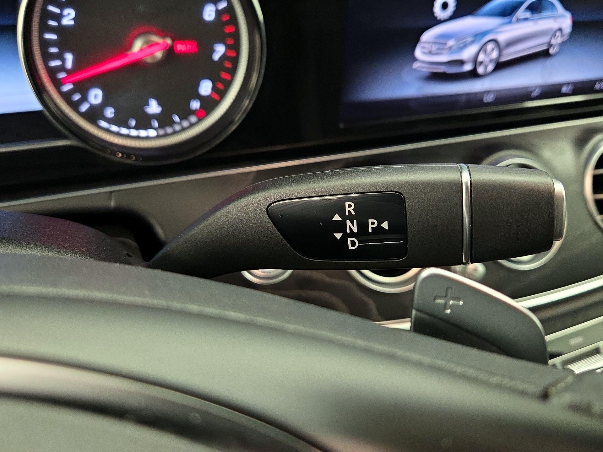 Thumbnail: 2018 Mercedes-Benz E-Class - 18