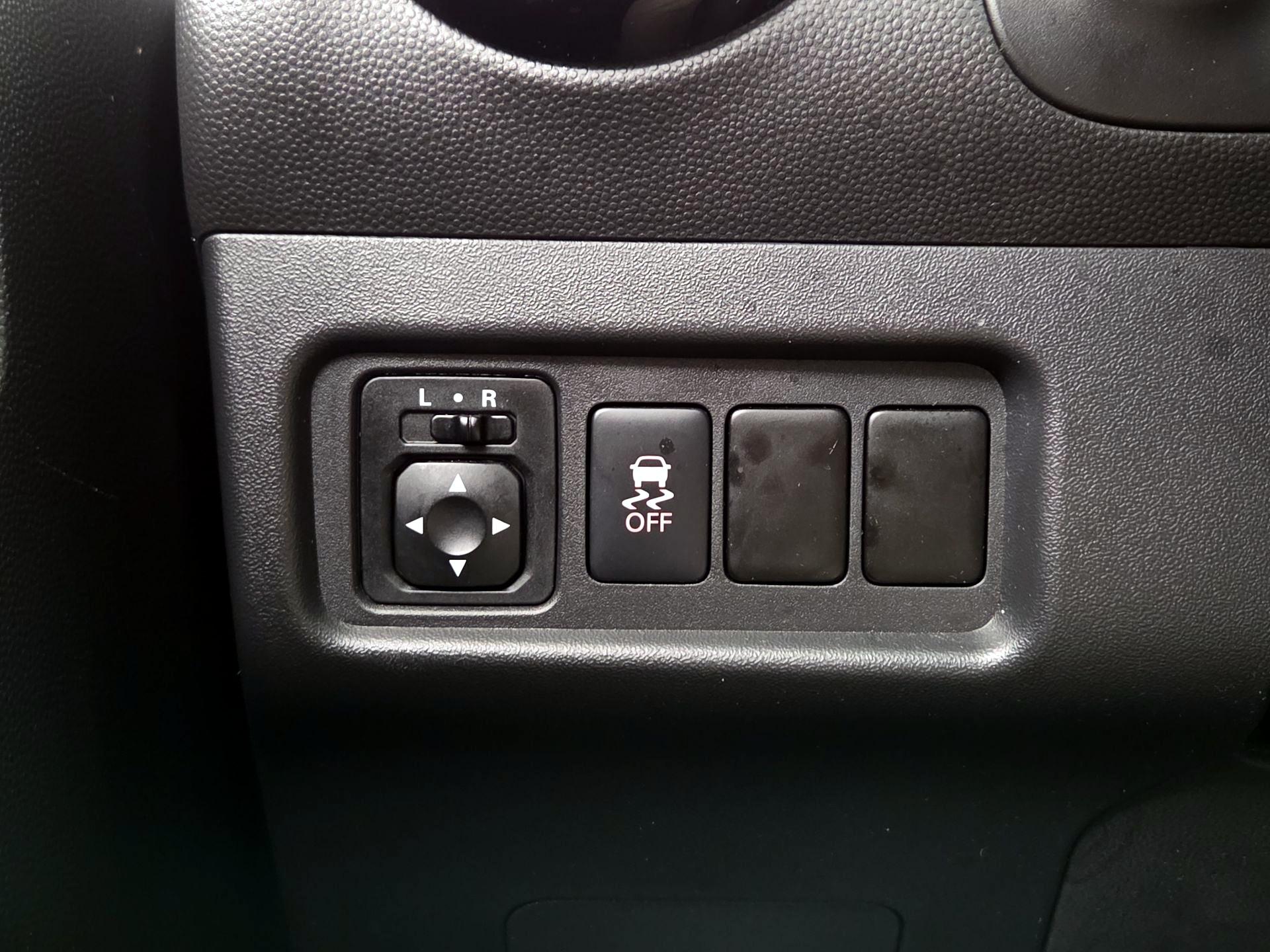 Thumbnail: 2020 Mitsubishi Mirage G4 - 13