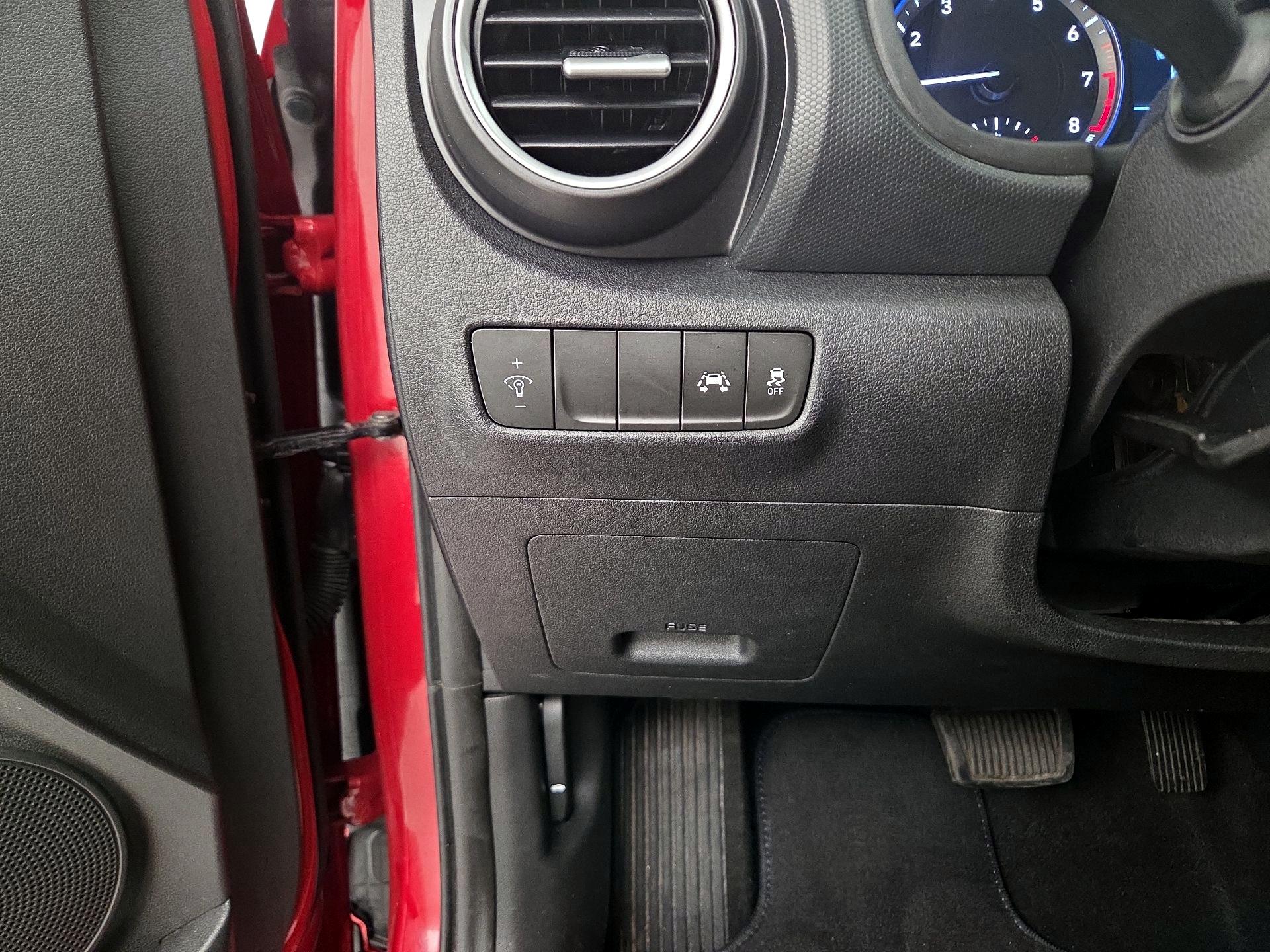 Thumbnail: 2019 Hyundai Kona - 13