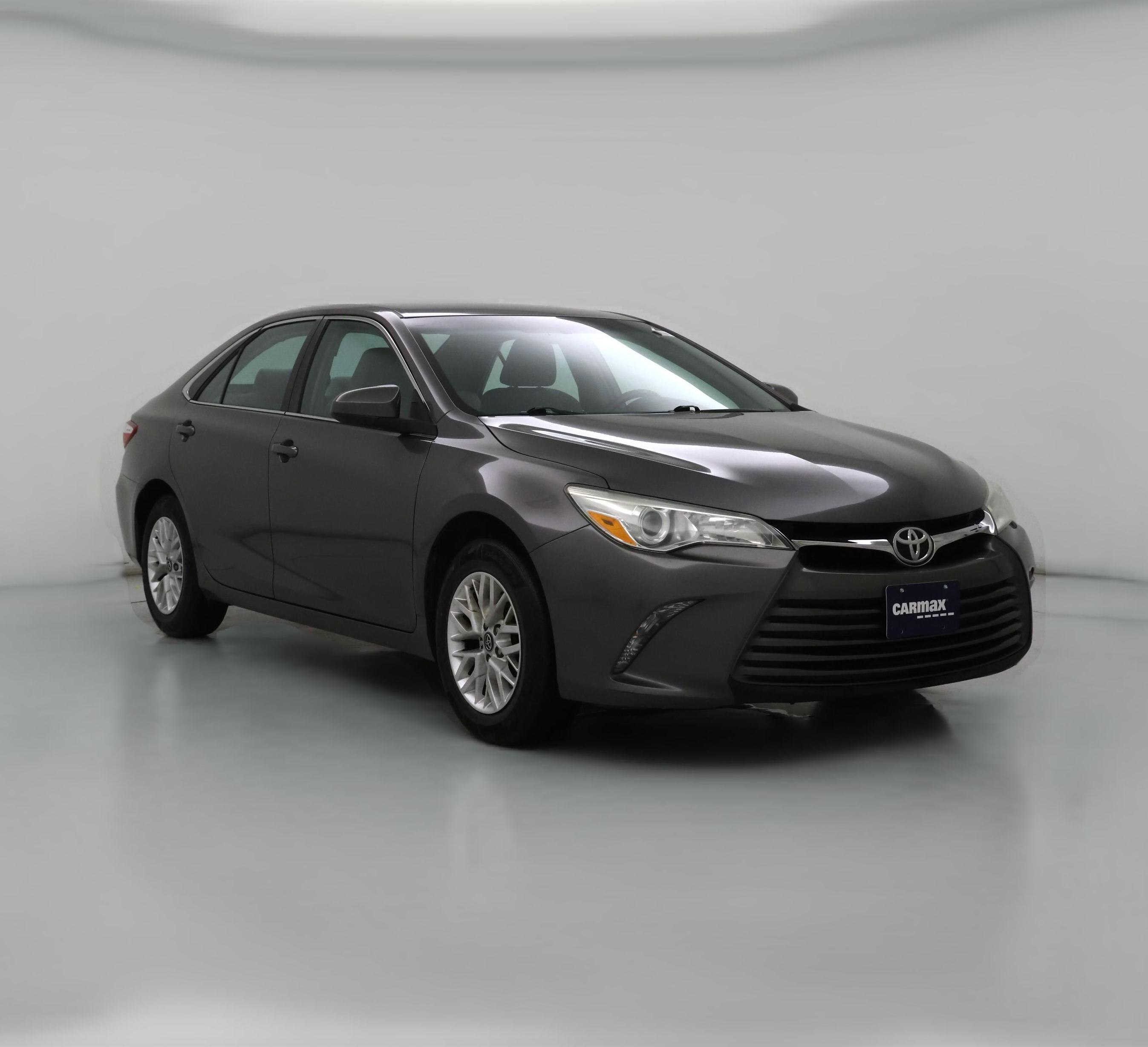 Thumbnail: 2016 Toyota Camry - 1