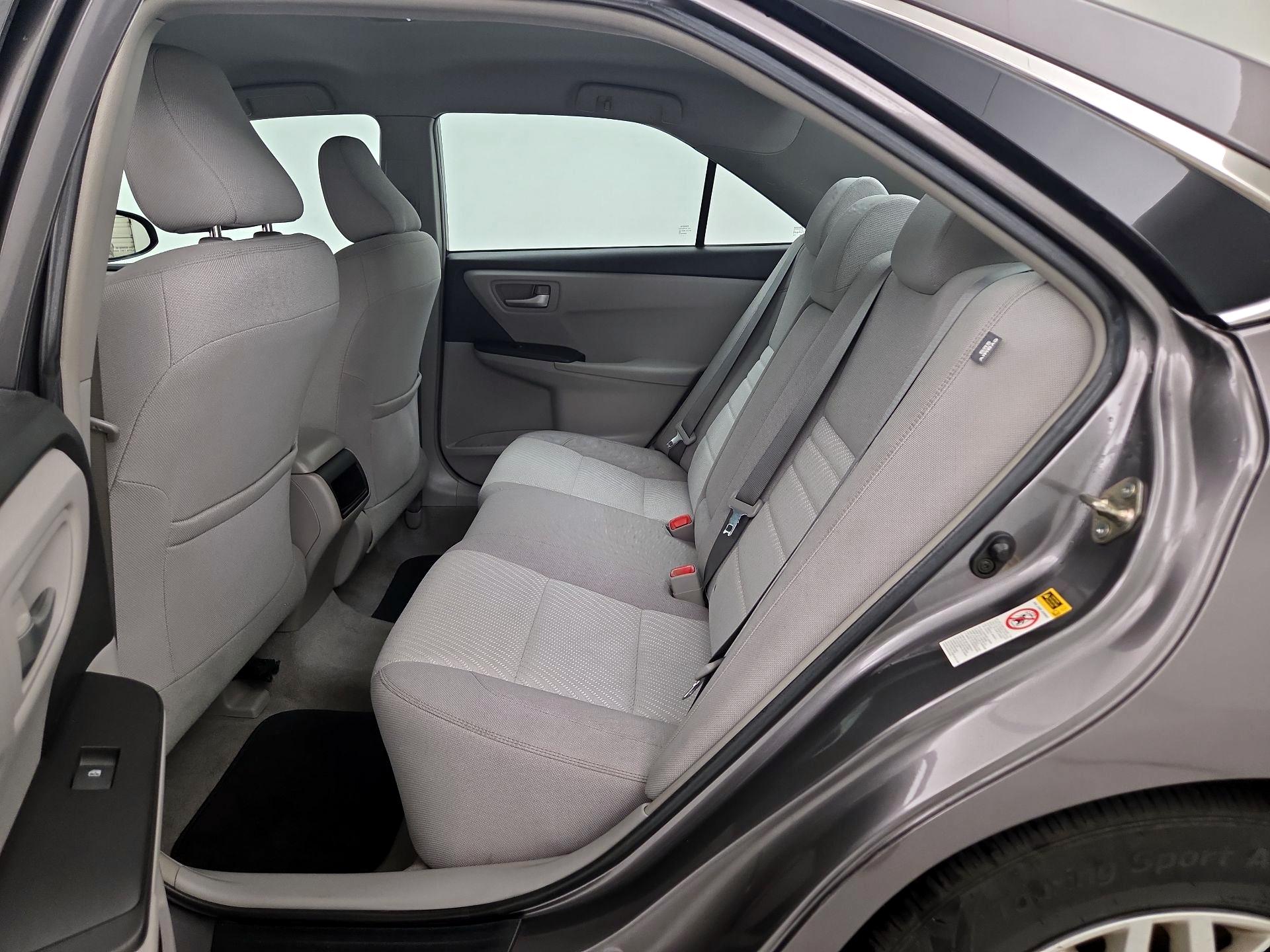 Thumbnail: 2016 Toyota Camry - 19